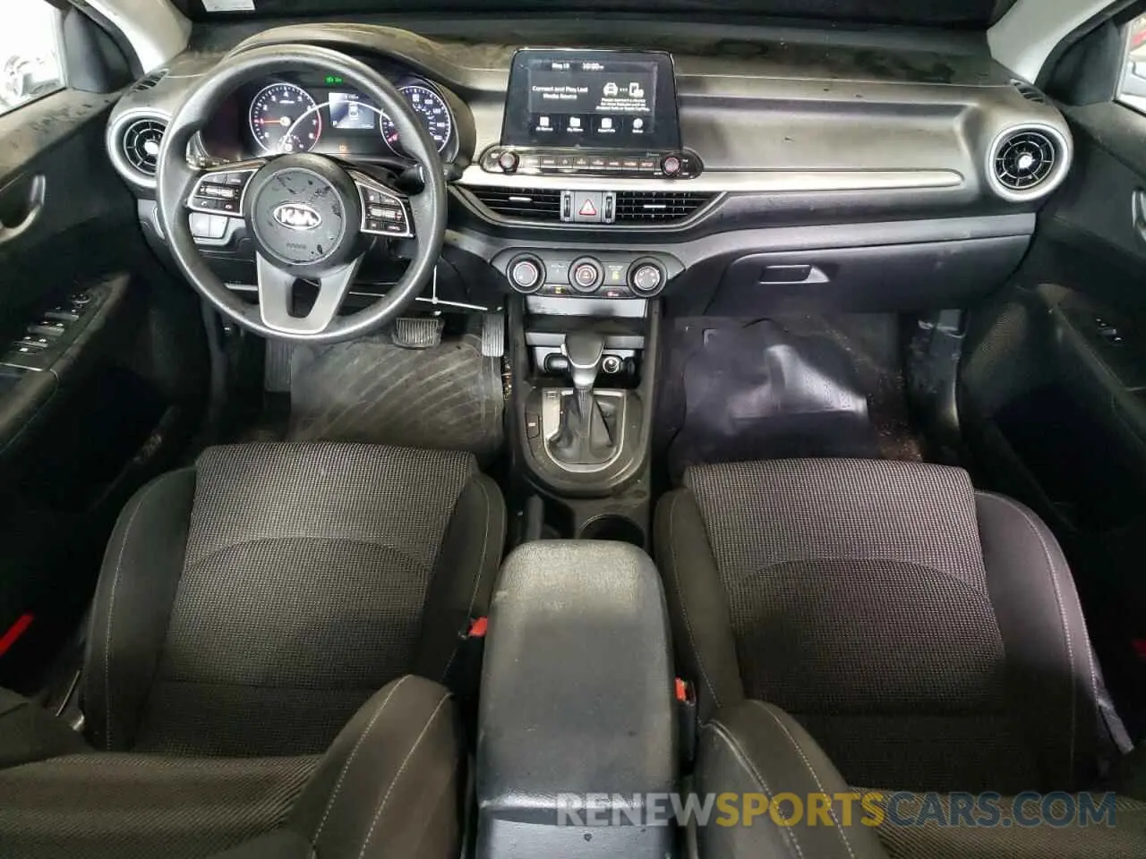 8 fotografías del automóvil dañado 3KPF24ADXLE203647 KIA FORTE 2020