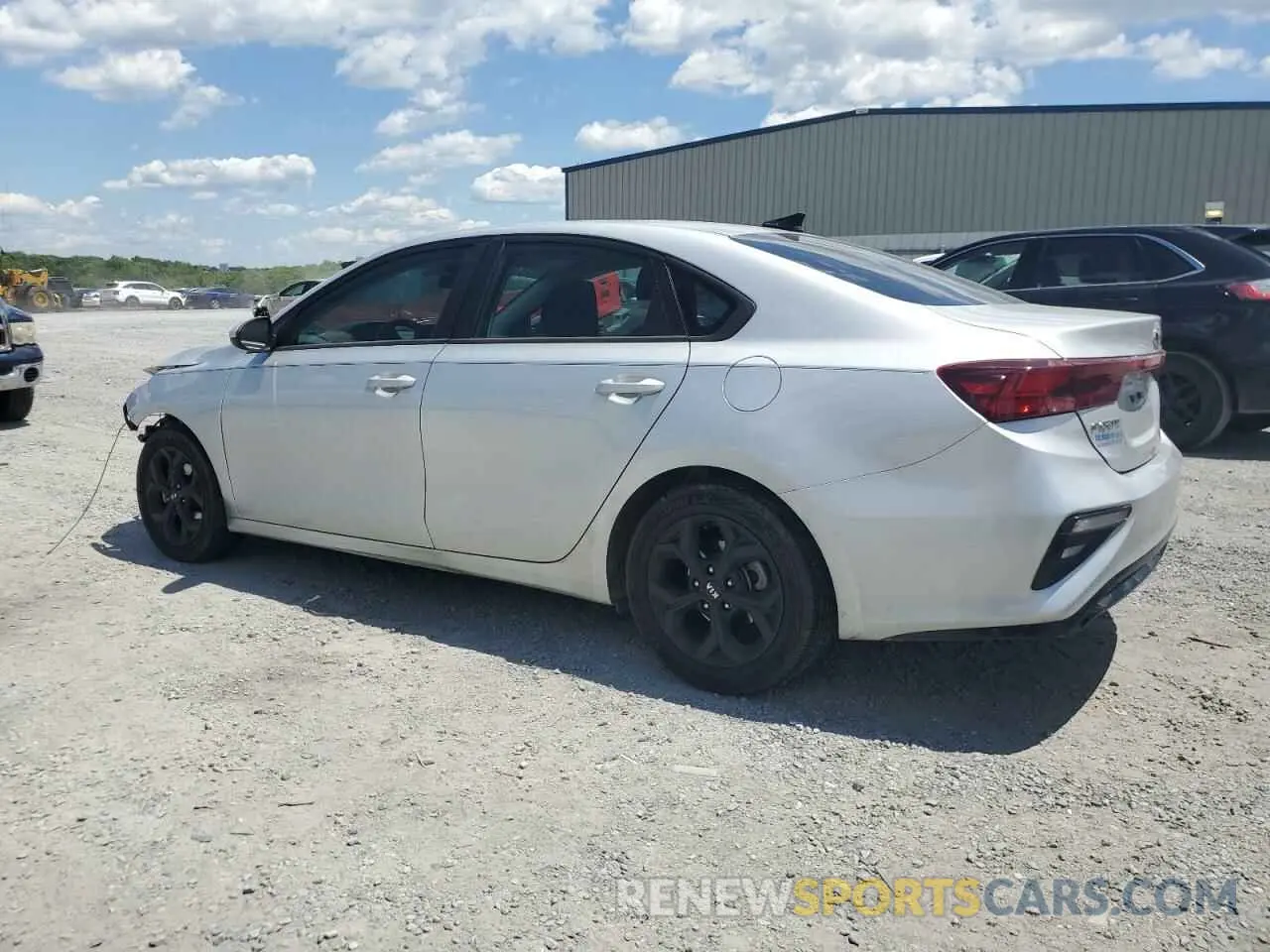 2 fotografías del automóvil dañado 3KPF24ADXLE252007 KIA FORTE 2020