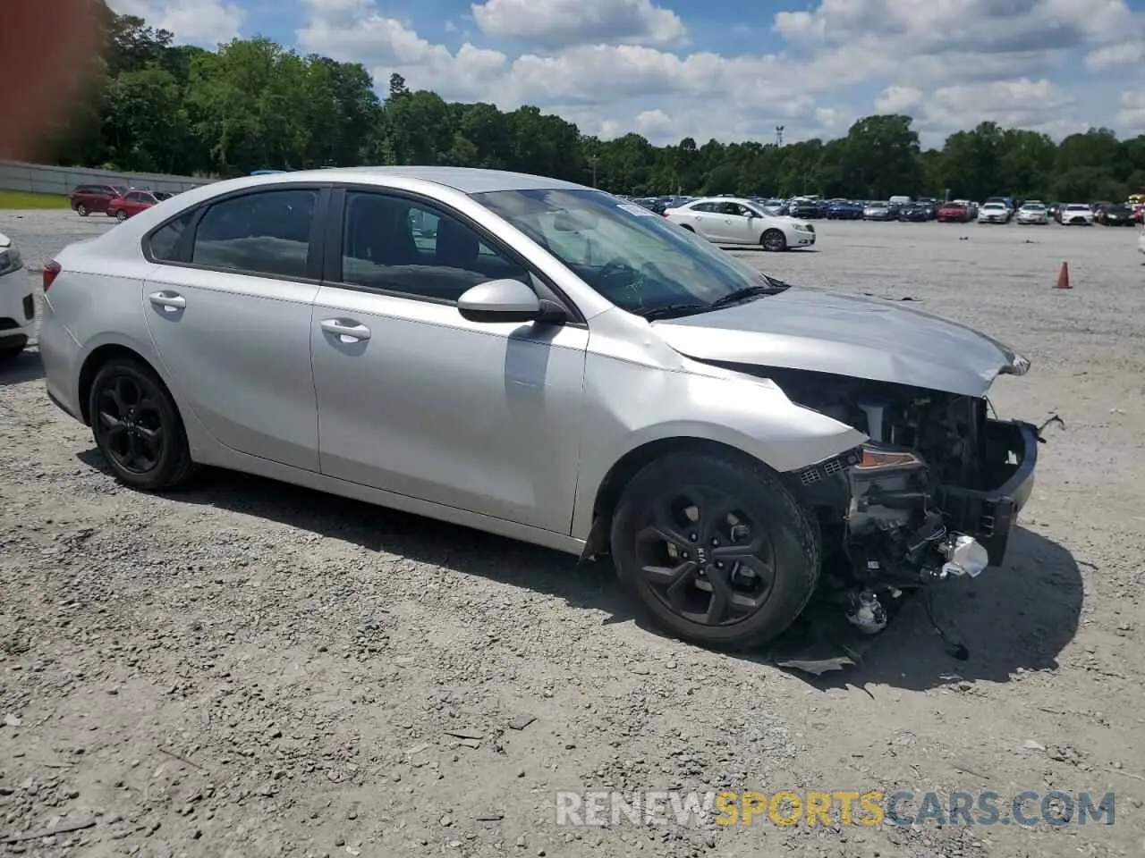 4 fotografías del automóvil dañado 3KPF24ADXLE252007 KIA FORTE 2020