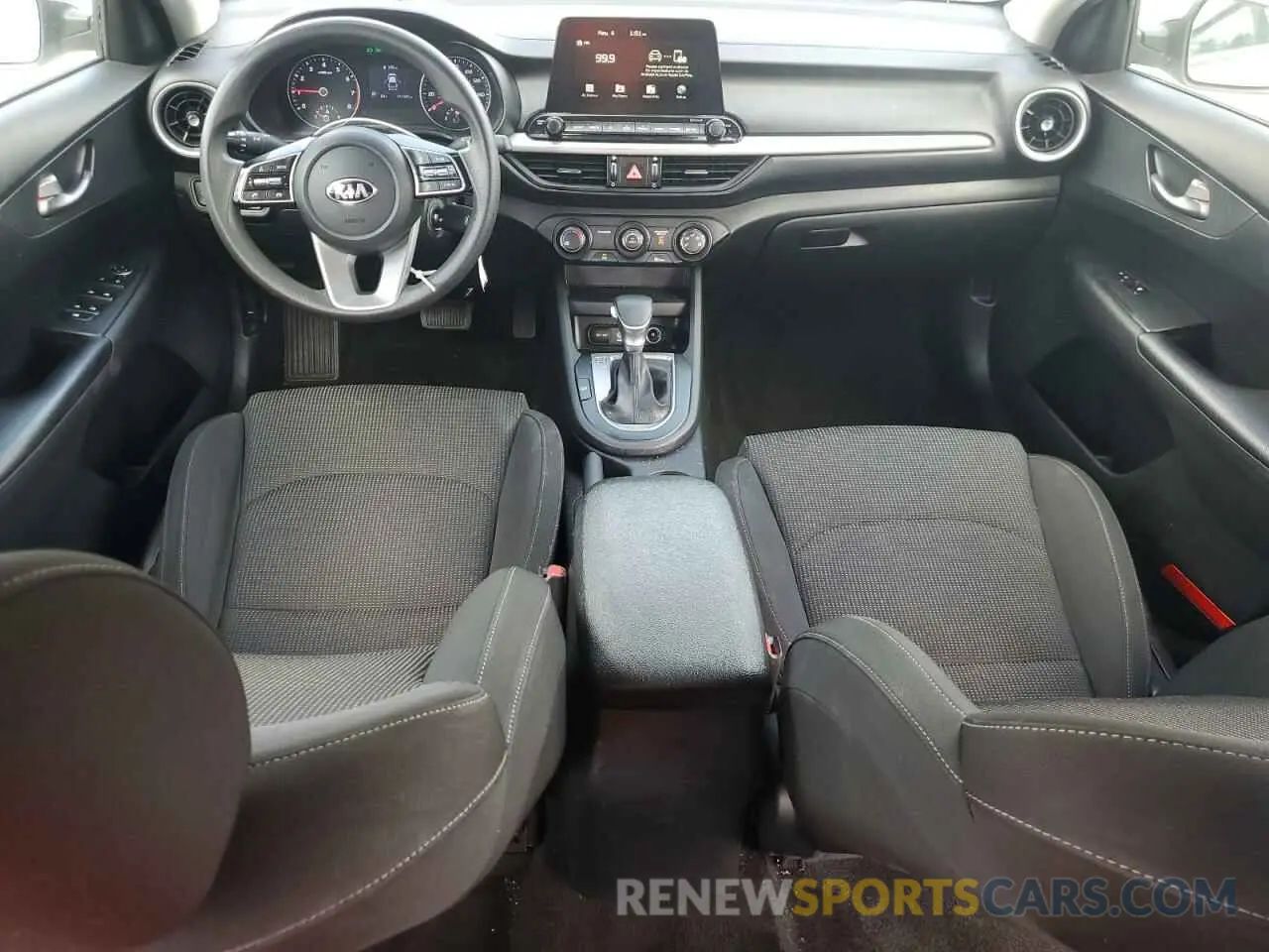 8 fotografías del automóvil dañado 3KPF24ADXLE252007 KIA FORTE 2020