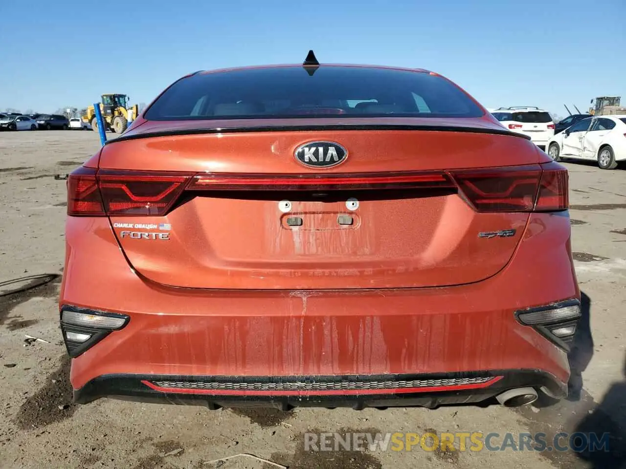 6 fotografías del automóvil dañado 3KPF34AD0LE187150 KIA FORTE 2020