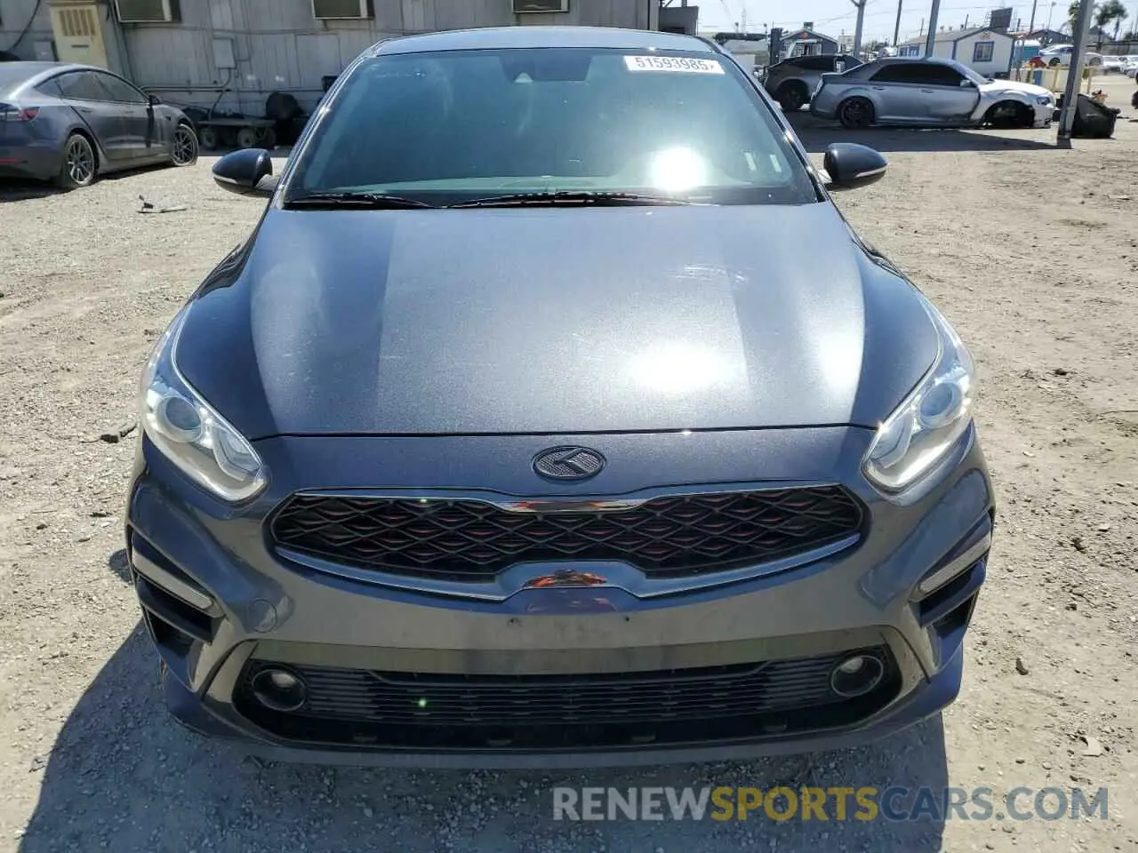 5 fotografías del automóvil dañado 3KPF34AD0LE194096 KIA FORTE 2020