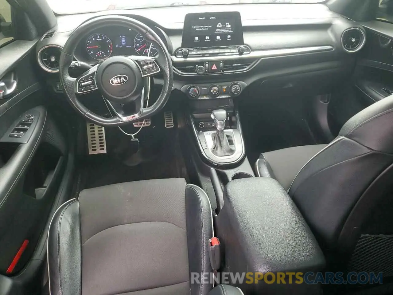 8 fotografías del automóvil dañado 3KPF34AD1LE227414 KIA FORTE 2020