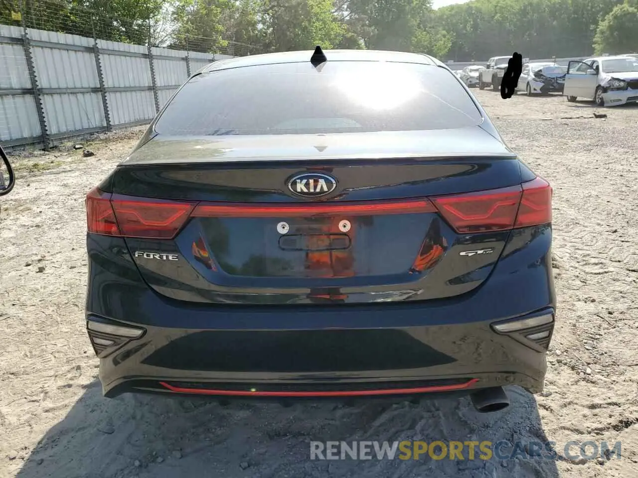 6 fotografías del automóvil dañado 3KPF34AD1LE248957 KIA FORTE 2020