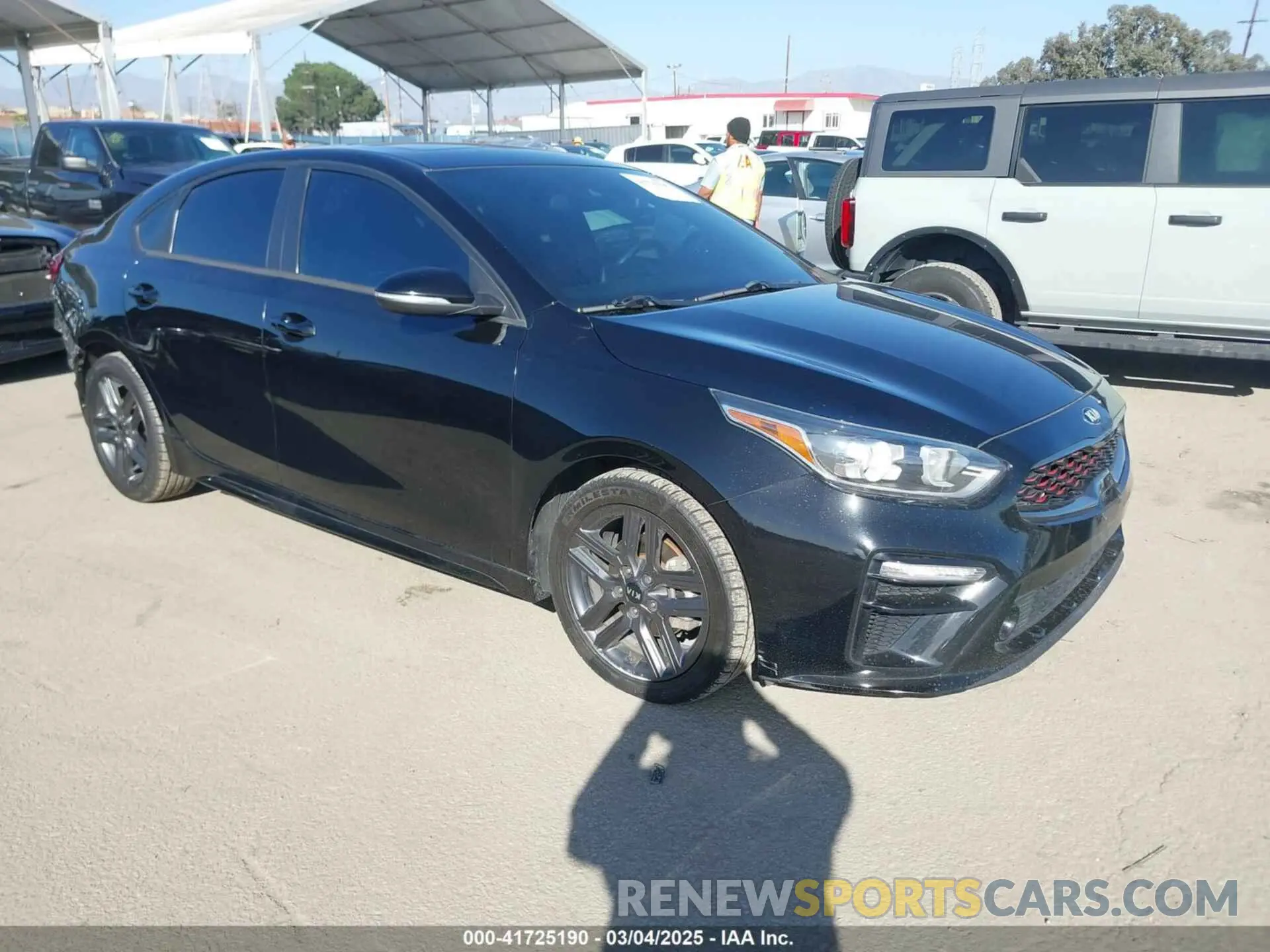 1 fotografías del automóvil dañado 3KPF34AD2LE178126 KIA FORTE 2020