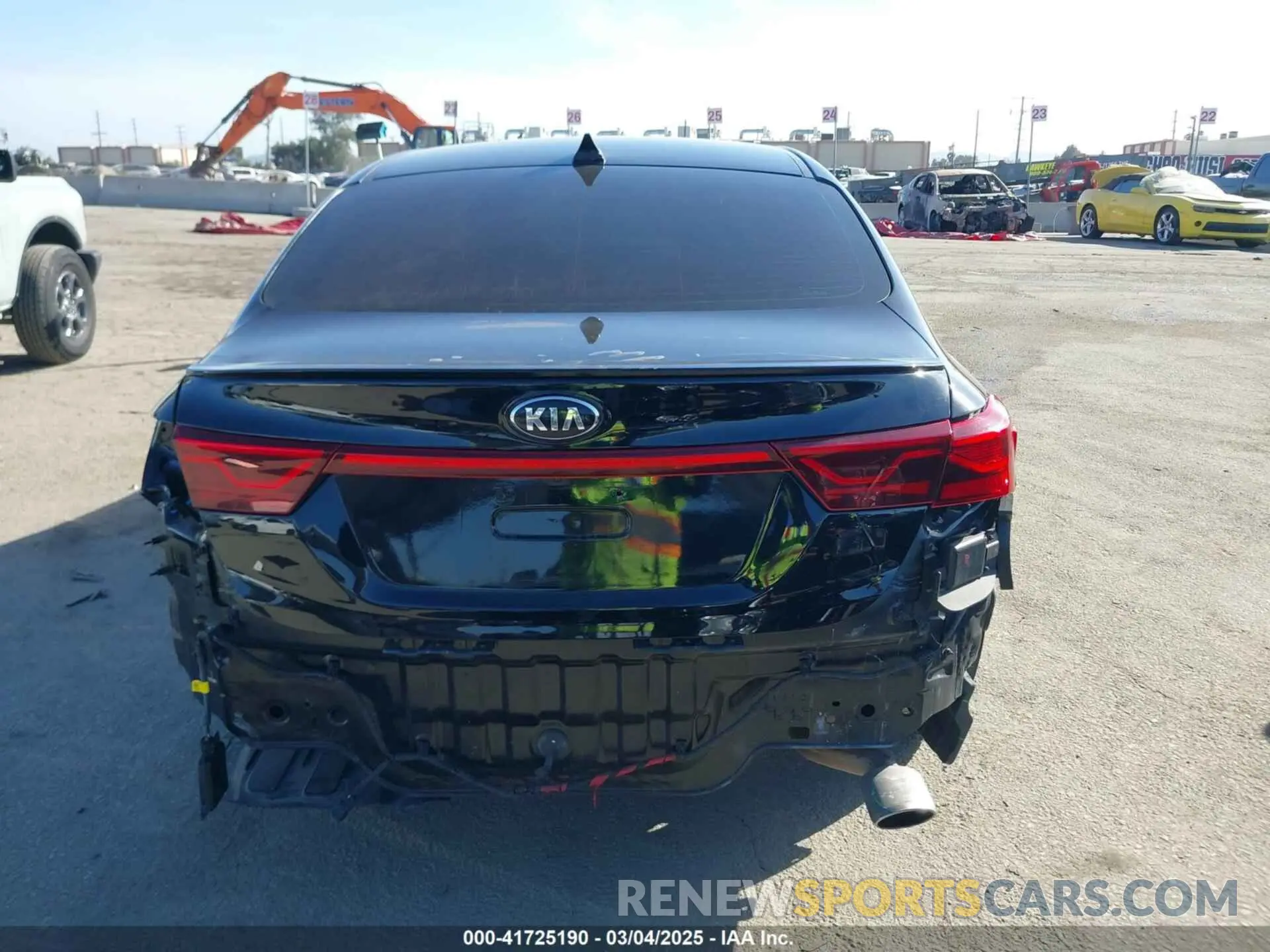 17 fotografías del automóvil dañado 3KPF34AD2LE178126 KIA FORTE 2020