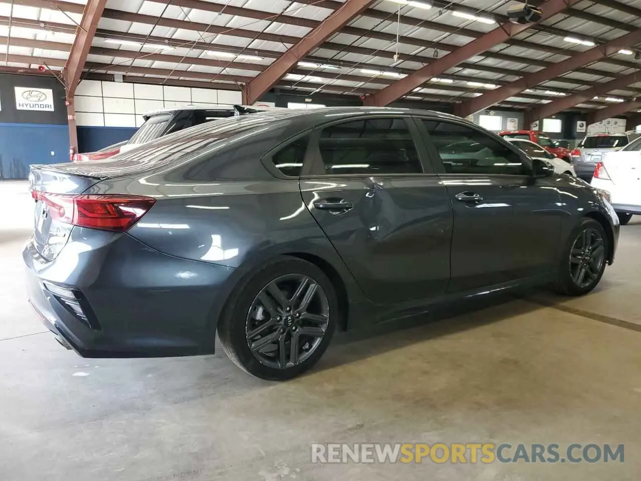 3 fotografías del automóvil dañado 3KPF34AD3LE151436 KIA FORTE 2020