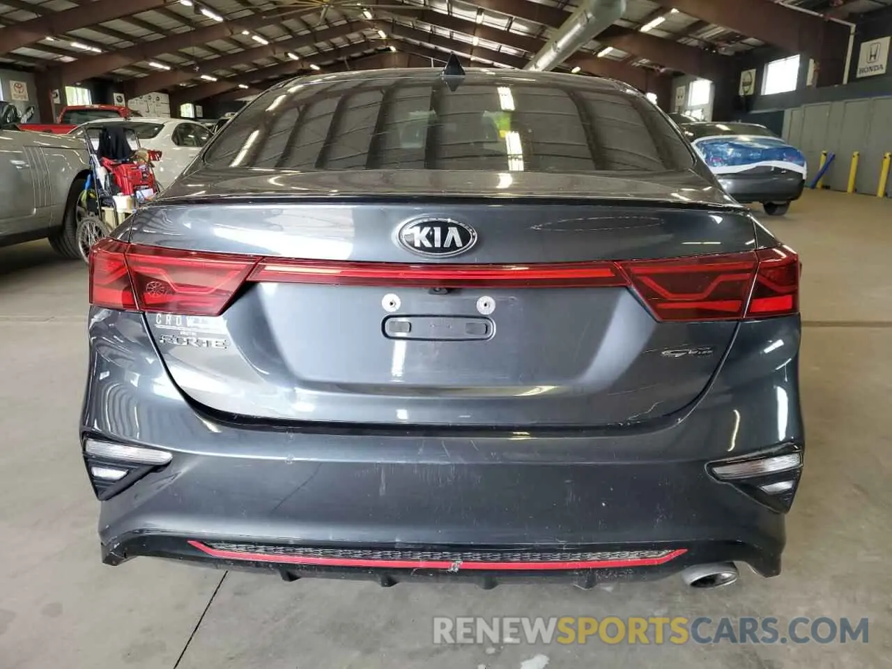 6 fotografías del automóvil dañado 3KPF34AD3LE151436 KIA FORTE 2020