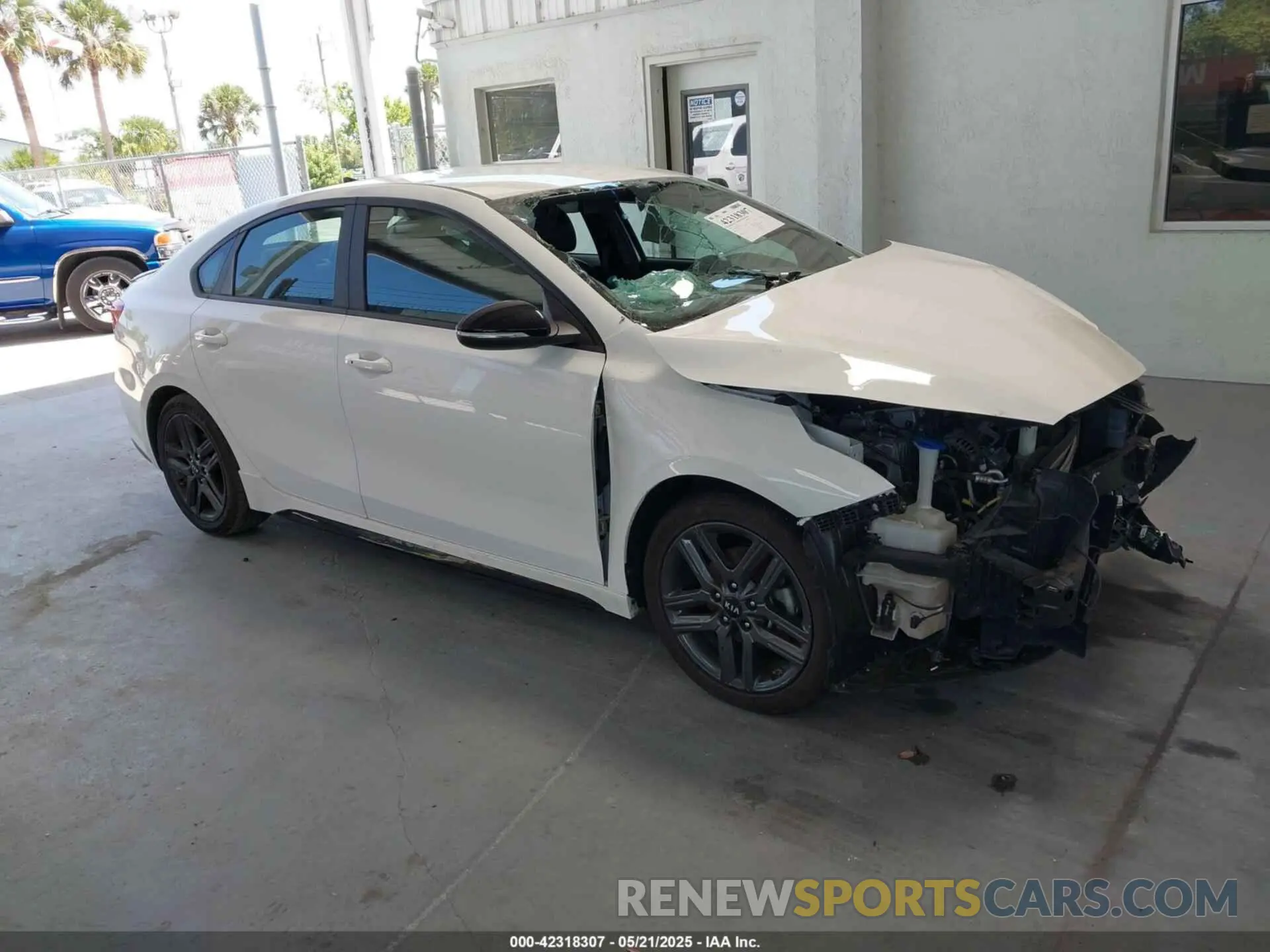 1 fotografías del automóvil dañado 3KPF34AD3LE213966 KIA FORTE 2020