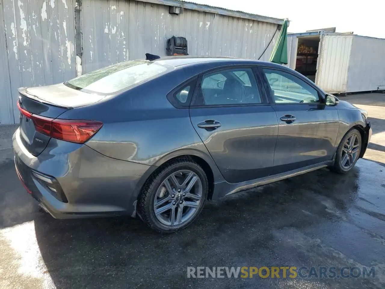 3 fotografías del automóvil dañado 3KPF34AD3LE256011 KIA FORTE 2020