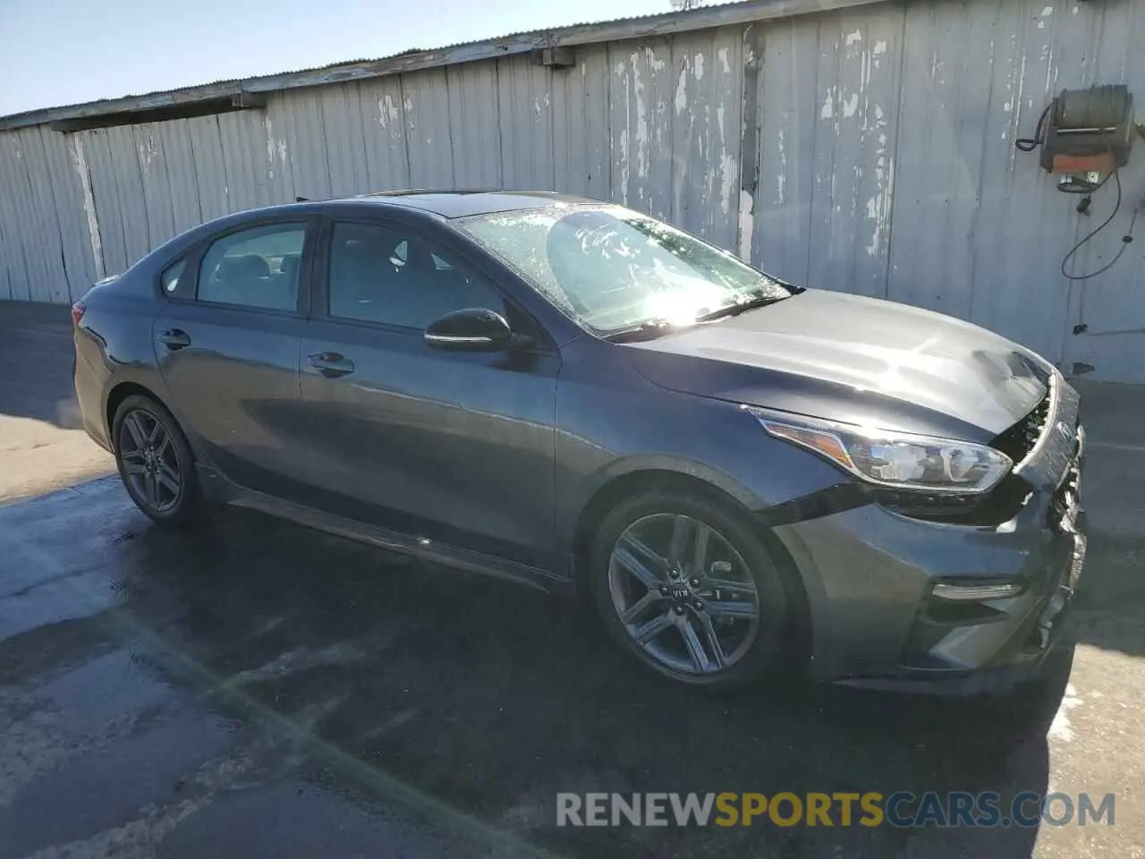 4 fotografías del automóvil dañado 3KPF34AD3LE256011 KIA FORTE 2020