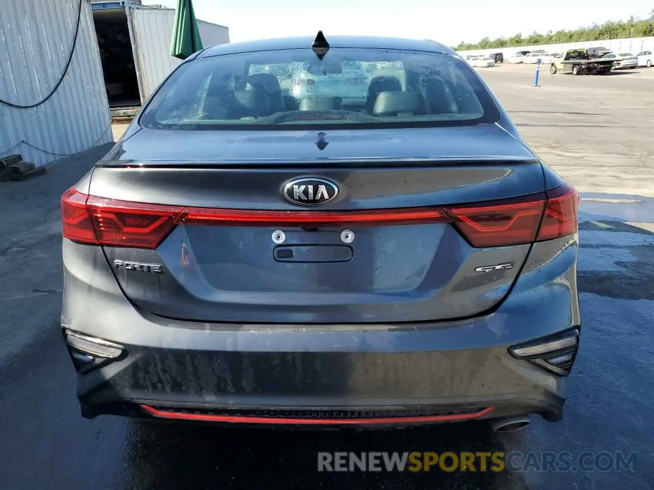 6 fotografías del automóvil dañado 3KPF34AD3LE256011 KIA FORTE 2020