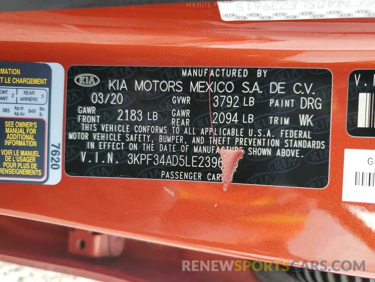 12 fotografías del automóvil dañado 3KPF34AD5LE239615 KIA FORTE 2020