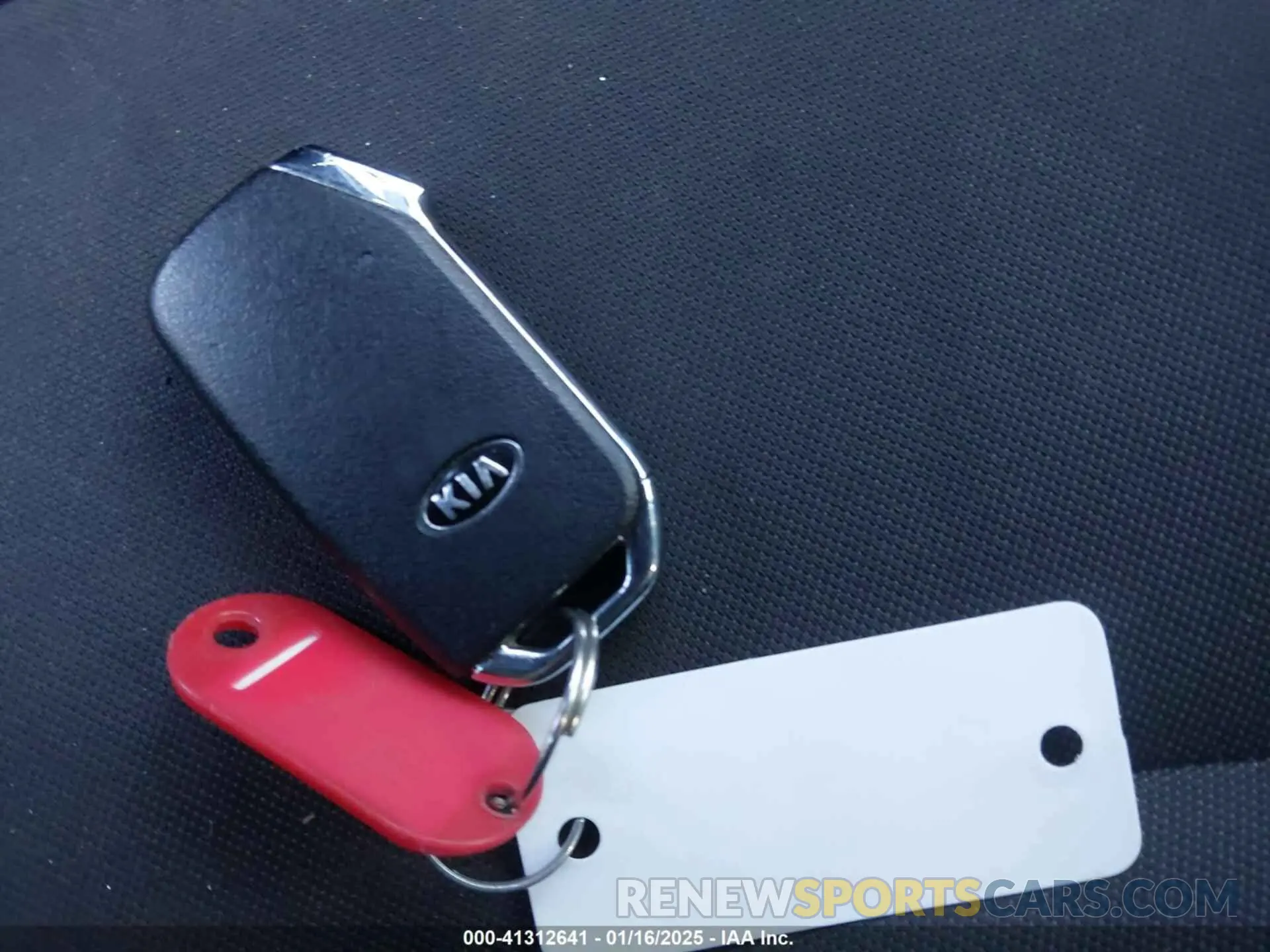 11 fotografías del automóvil dañado 3KPF34AD7LE167672 KIA FORTE 2020