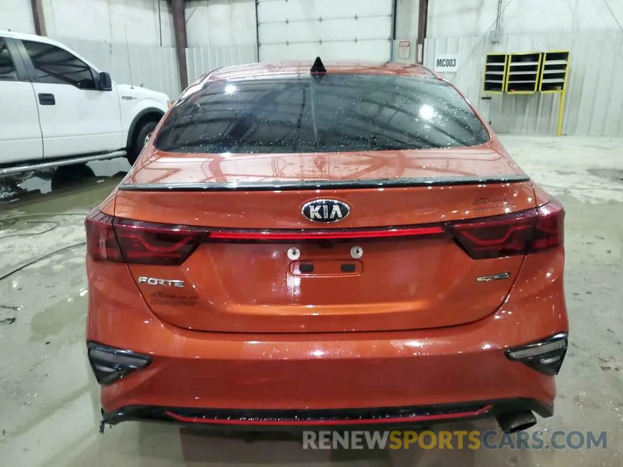 6 fotografías del automóvil dañado 3KPF34AD8LE162402 KIA FORTE 2020
