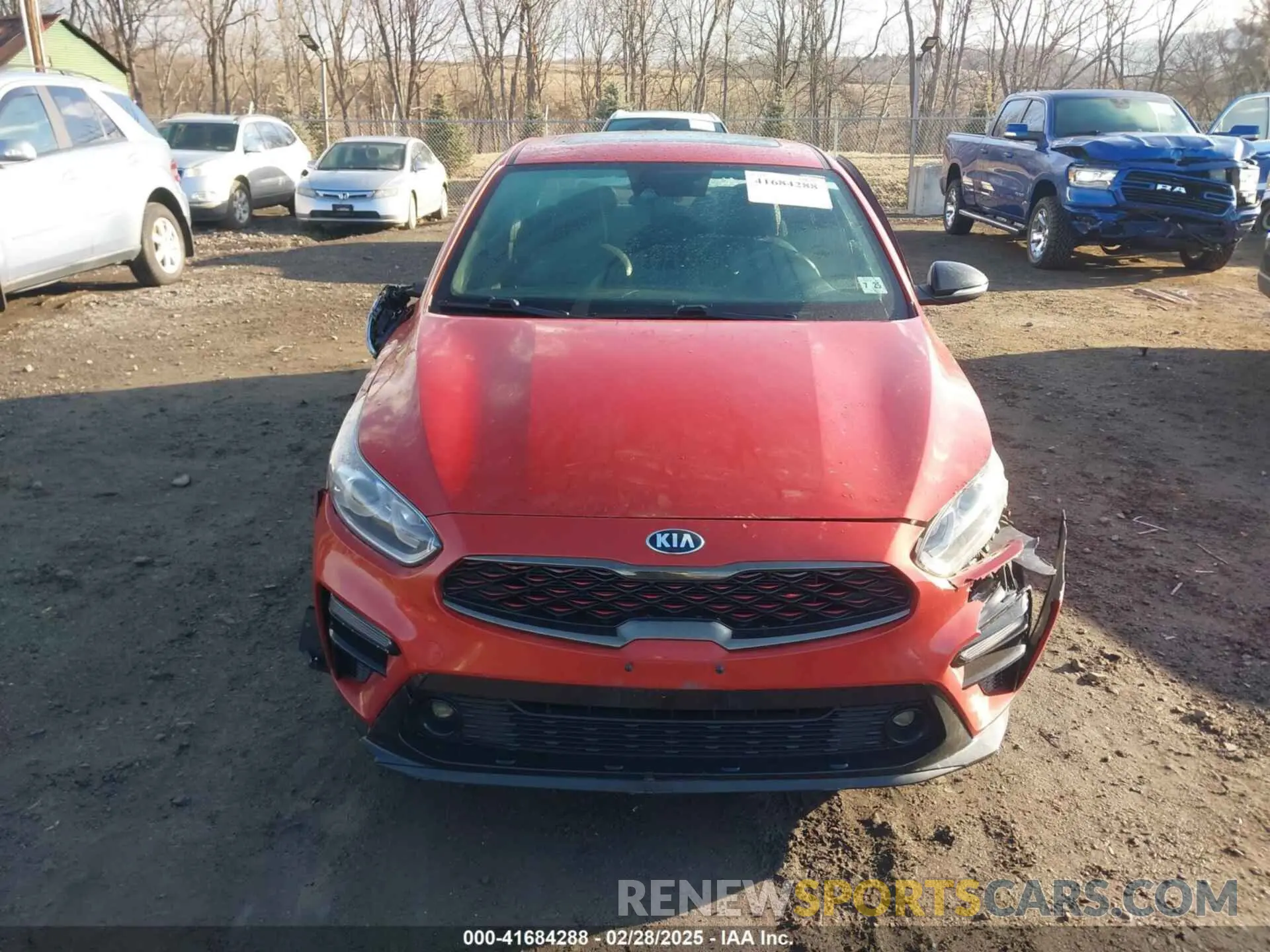 12 fotografías del automóvil dañado 3KPF34AD8LE250320 KIA FORTE 2020