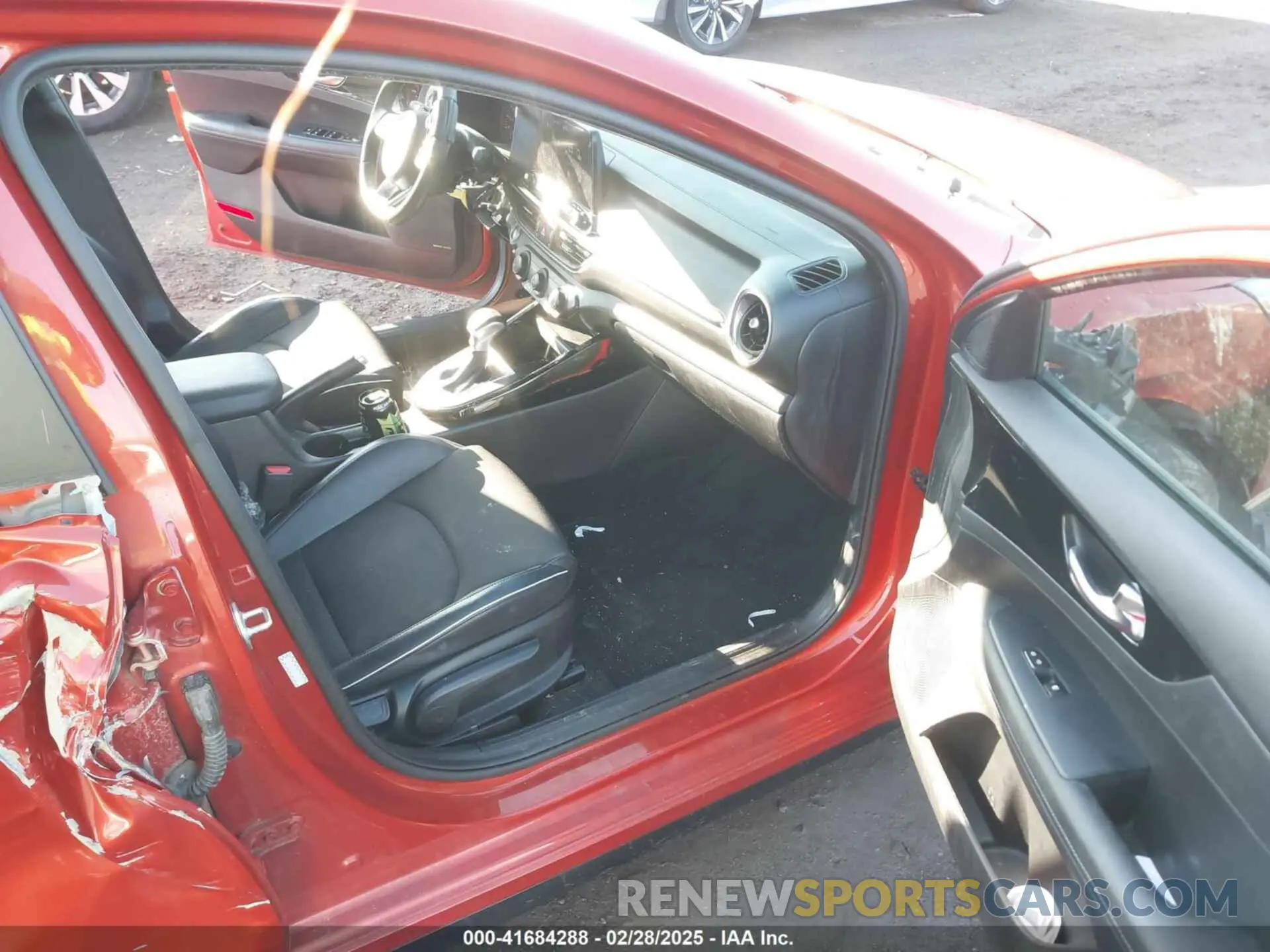 5 fotografías del automóvil dañado 3KPF34AD8LE250320 KIA FORTE 2020