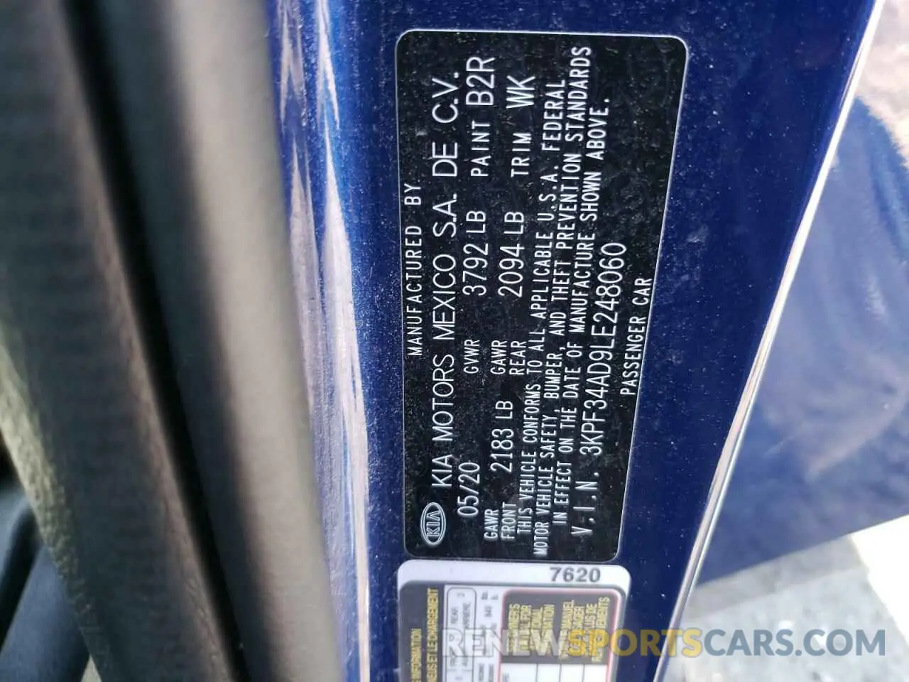 12 fotografías del automóvil dañado 3KPF34AD9LE248060 KIA FORTE 2020