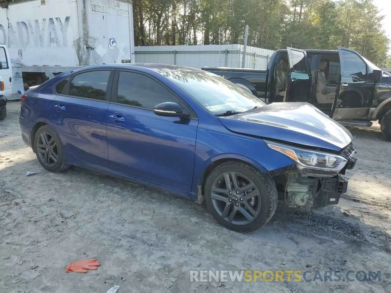 4 fotografías del automóvil dañado 3KPF34ADXLE155340 KIA FORTE 2020
