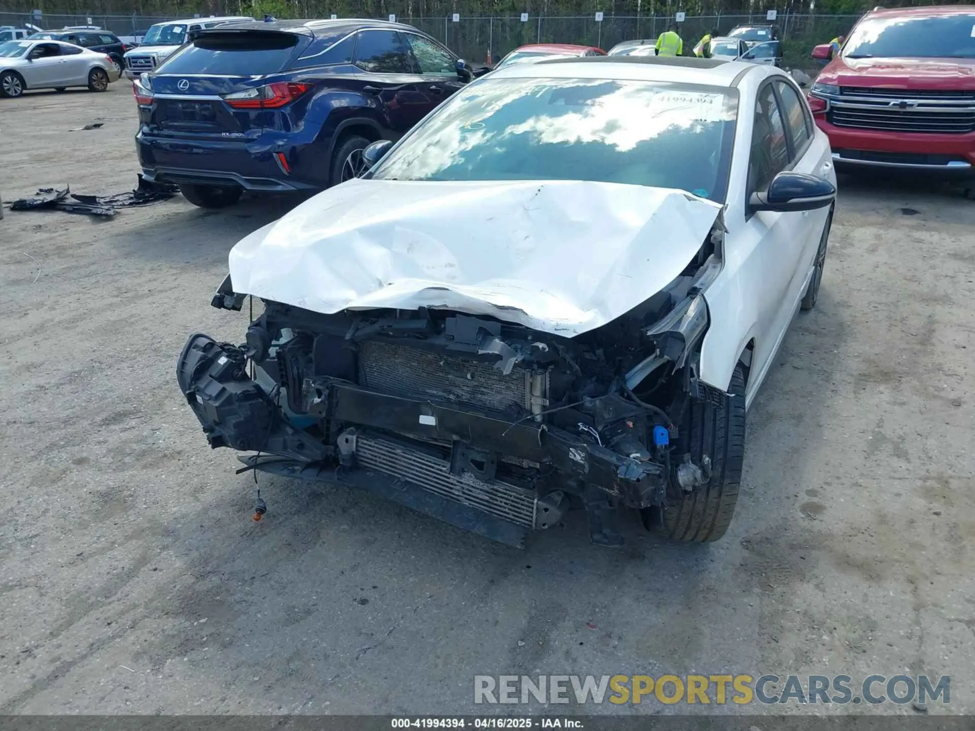 6 fotografías del automóvil dañado 3KPF44AC3LE256563 KIA FORTE 2020
