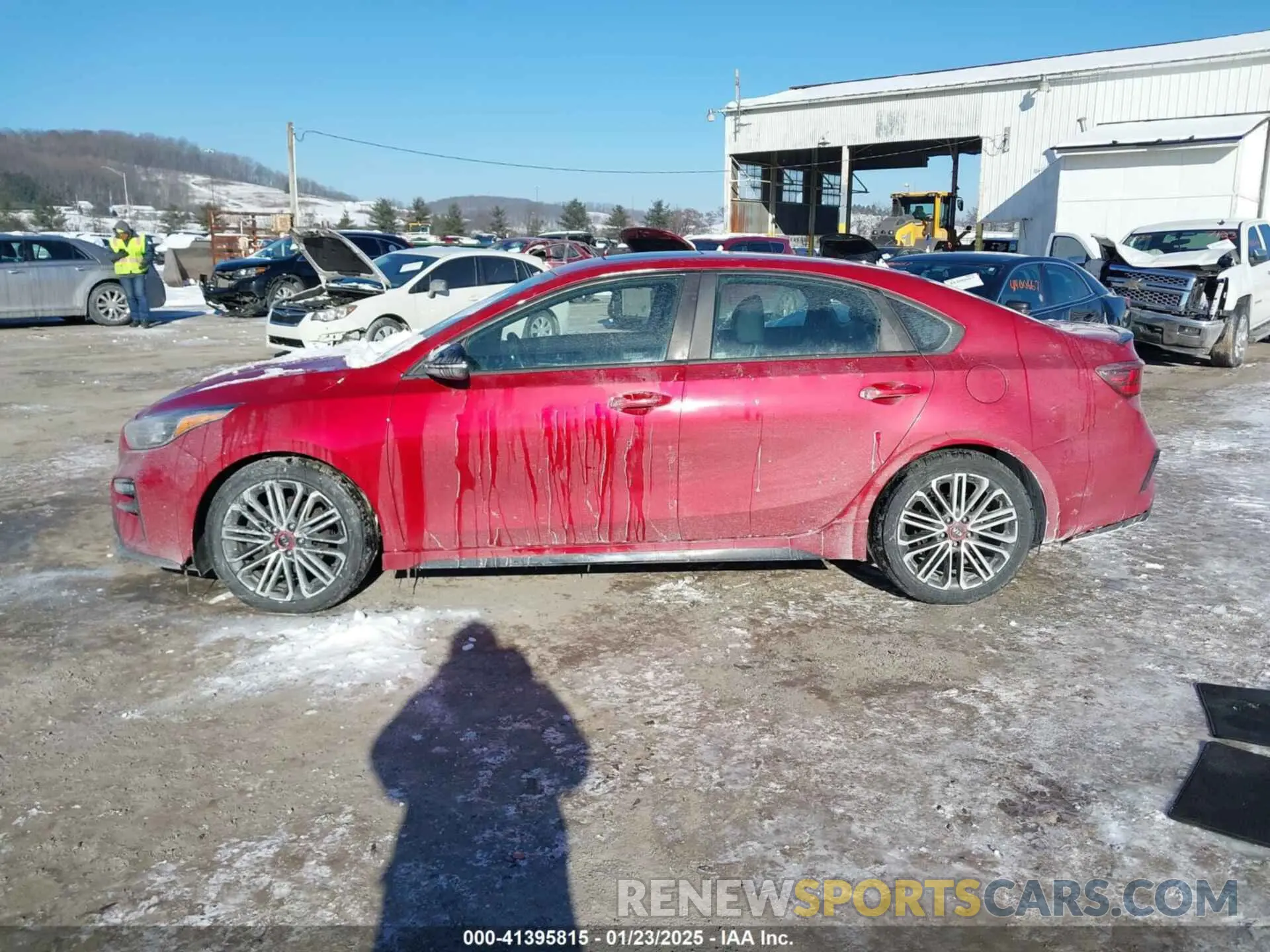 14 fotografías del automóvil dañado 3KPF44AC4LE168797 KIA FORTE 2020