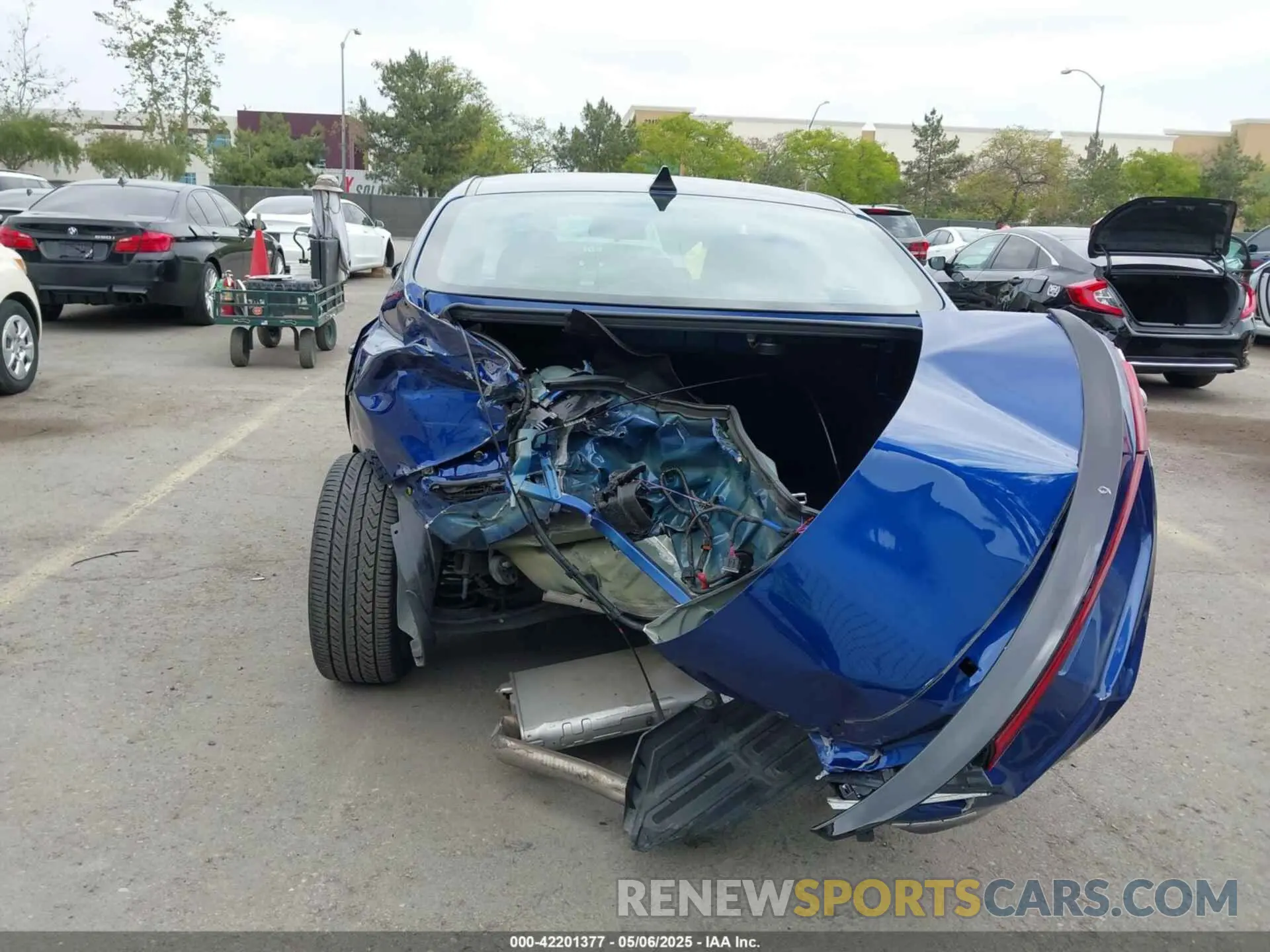 17 fotografías del automóvil dañado 3KPF44AC6LE175444 KIA FORTE 2020