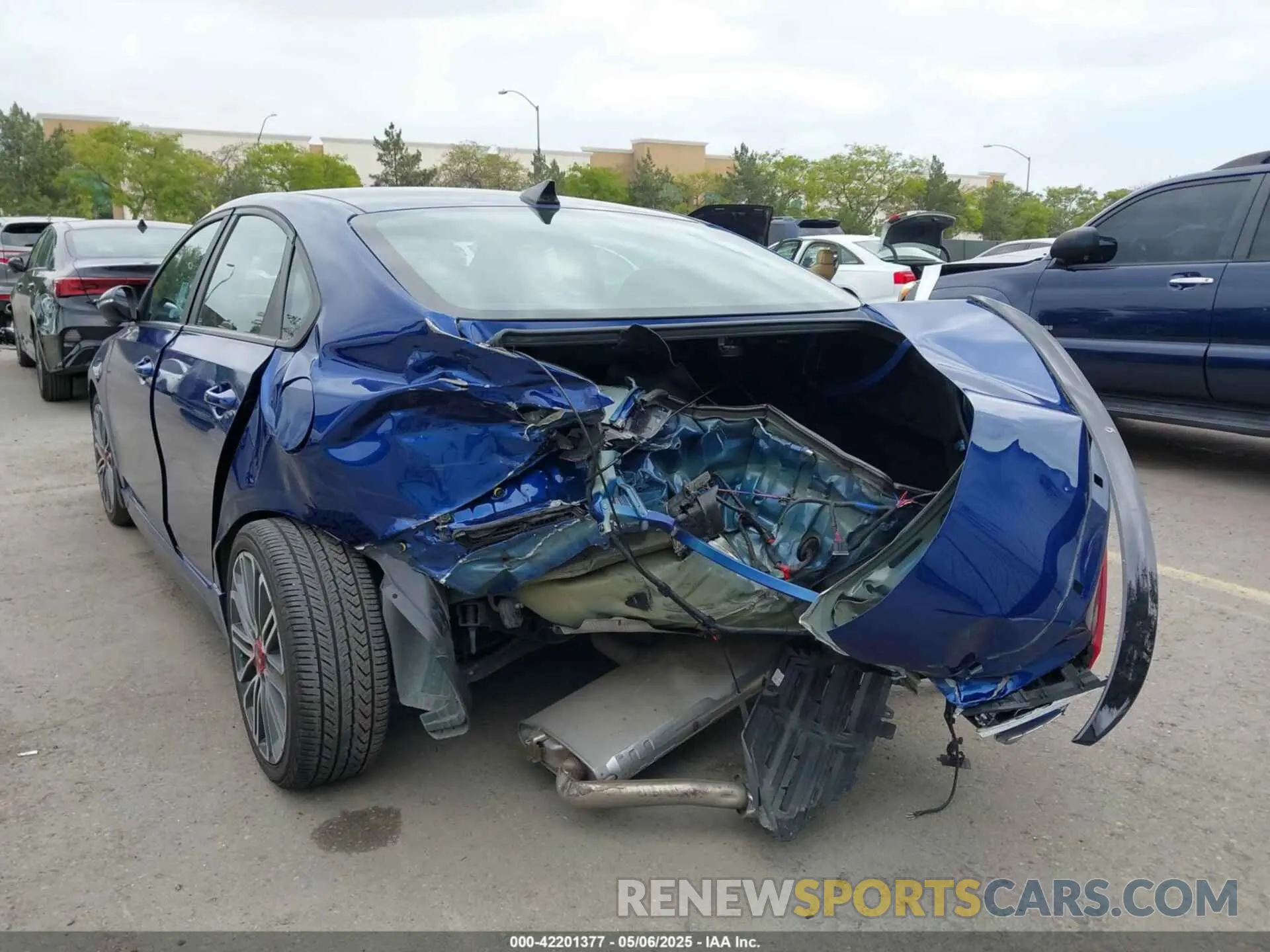 6 fotografías del automóvil dañado 3KPF44AC6LE175444 KIA FORTE 2020