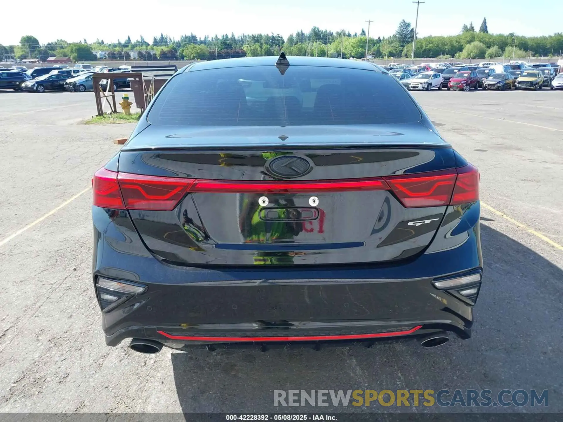 16 fotografías del automóvil dañado 3KPF44AC6LE184290 KIA FORTE 2020