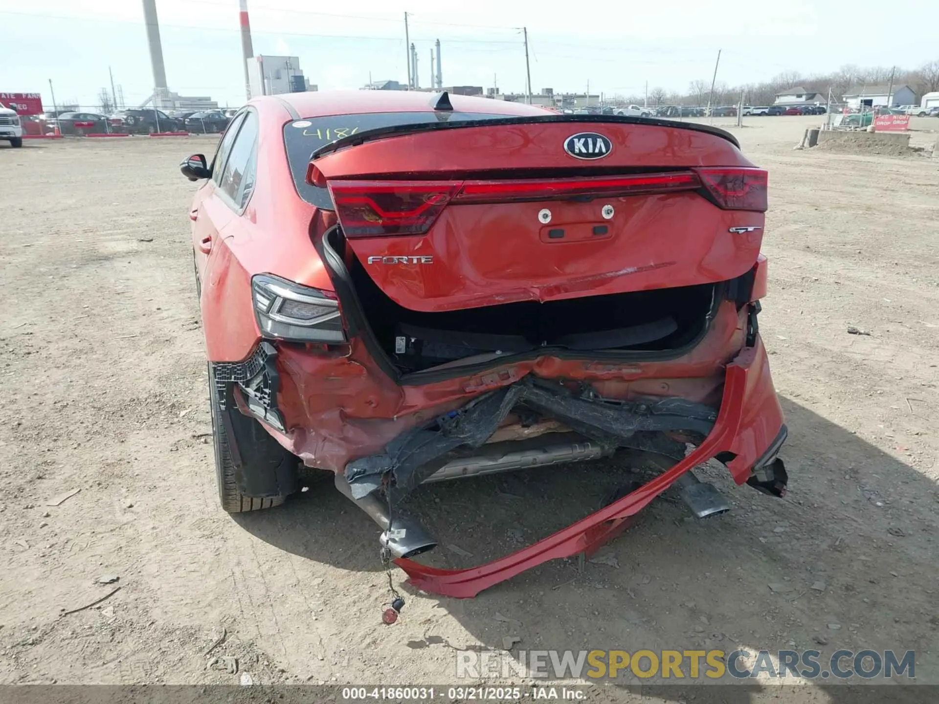 6 fotografías del automóvil dañado 3KPF44AC6LE260770 KIA FORTE 2020