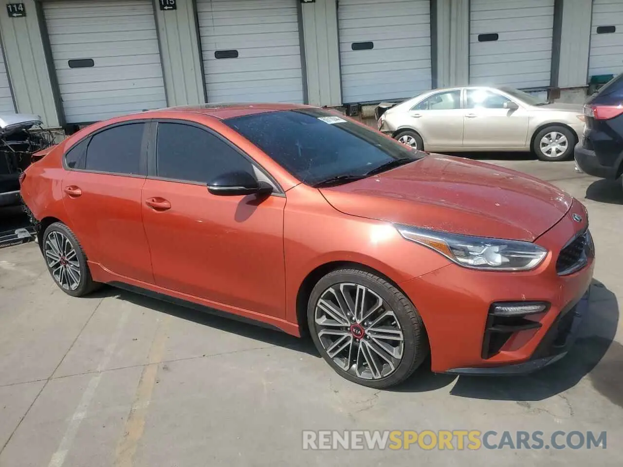 4 fotografías del automóvil dañado 3KPF44AC8LE171492 KIA FORTE 2020