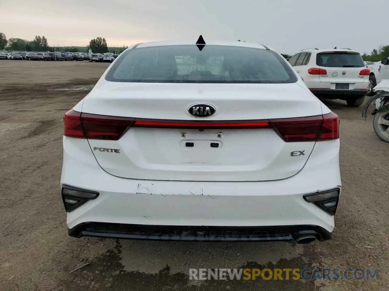 6 fotografías del automóvil dañado 3KPF54AD0LE183187 KIA FORTE 2020