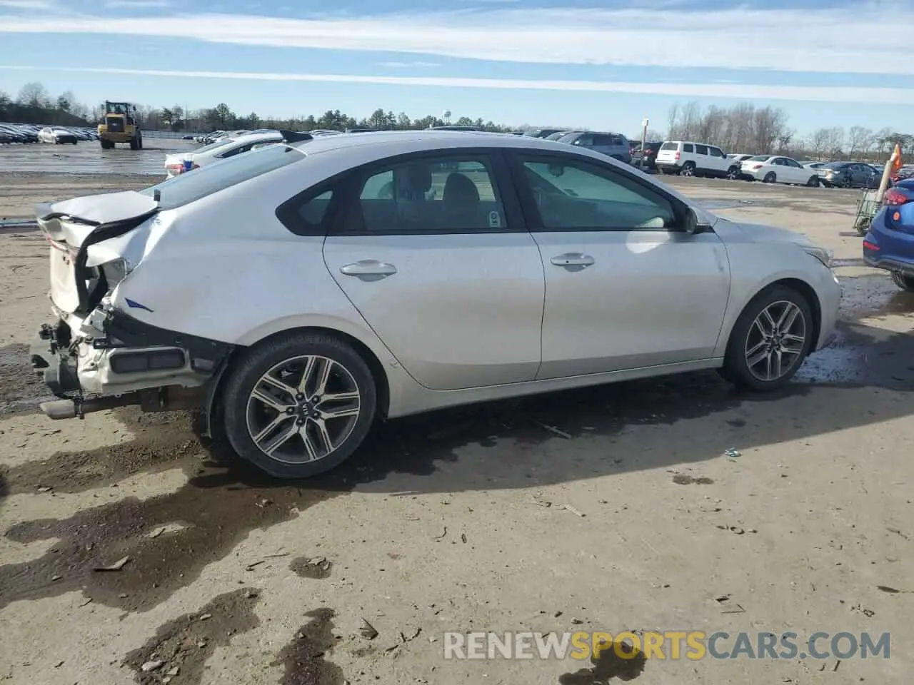 3 fotografías del automóvil dañado 3KPF54AD0LE211411 KIA FORTE 2020