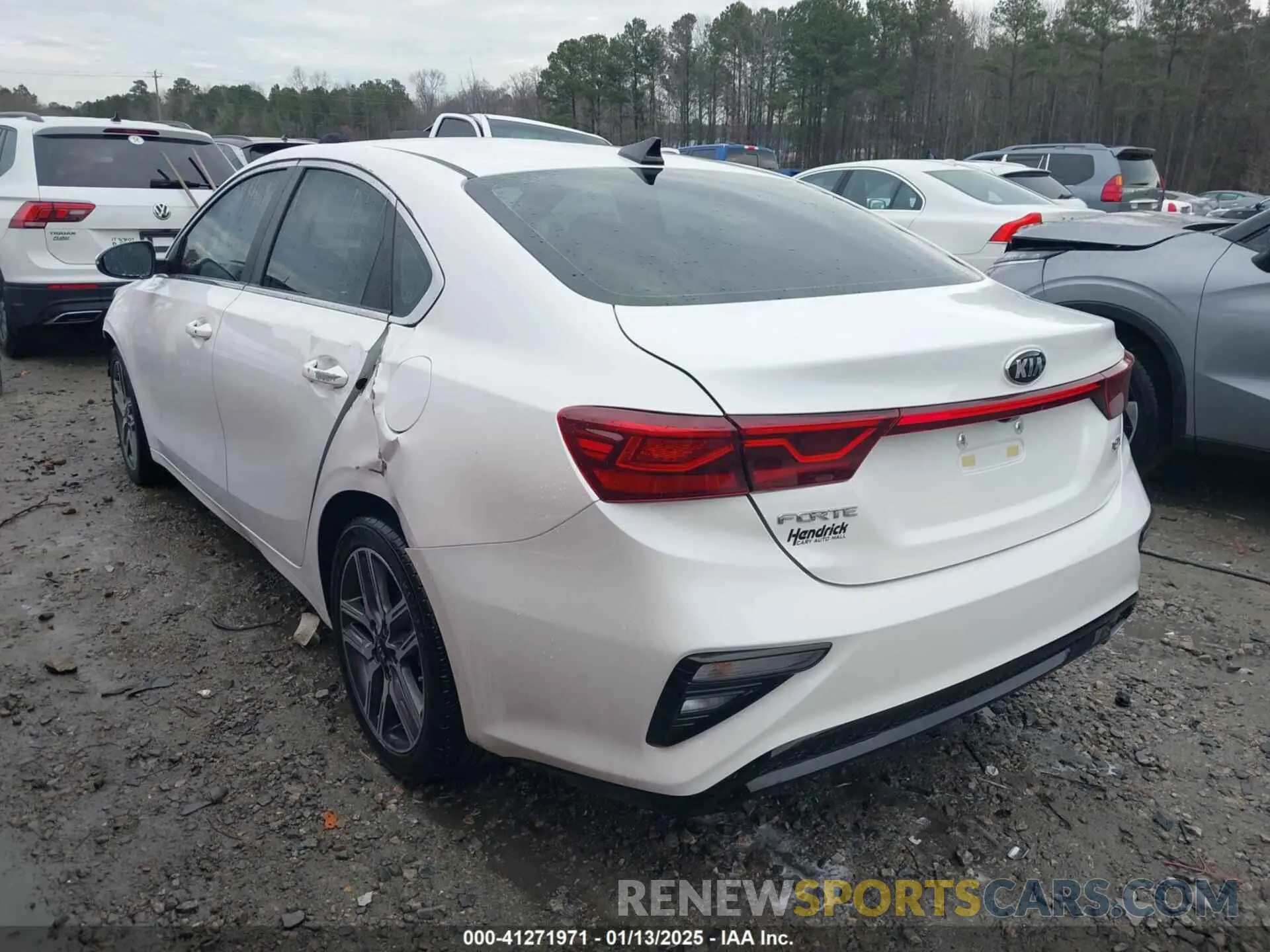 3 fotografías del automóvil dañado 3KPF54AD3LE247142 KIA FORTE 2020