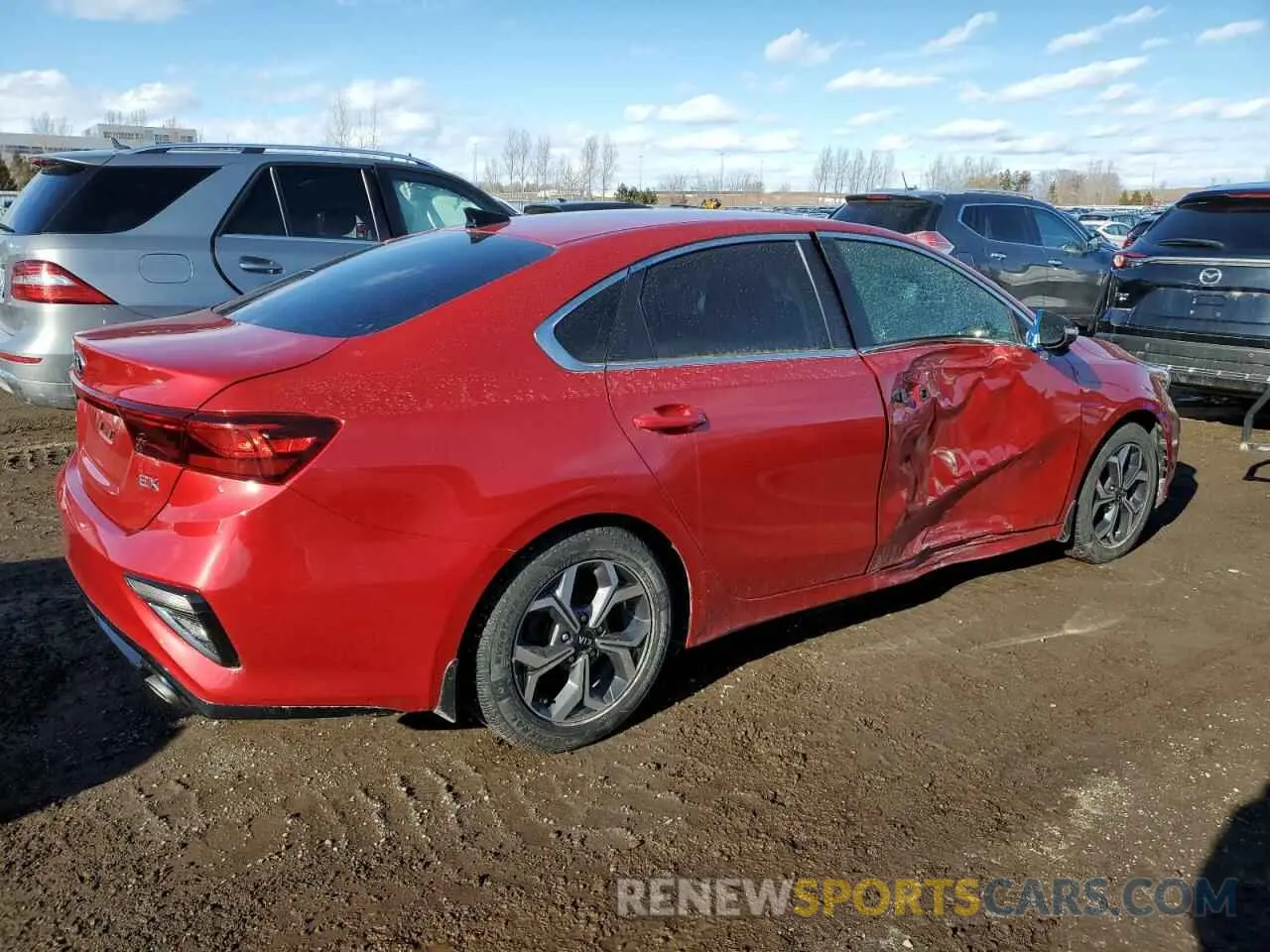 3 fotografías del automóvil dañado 3KPF54AD6LE142028 KIA FORTE 2020