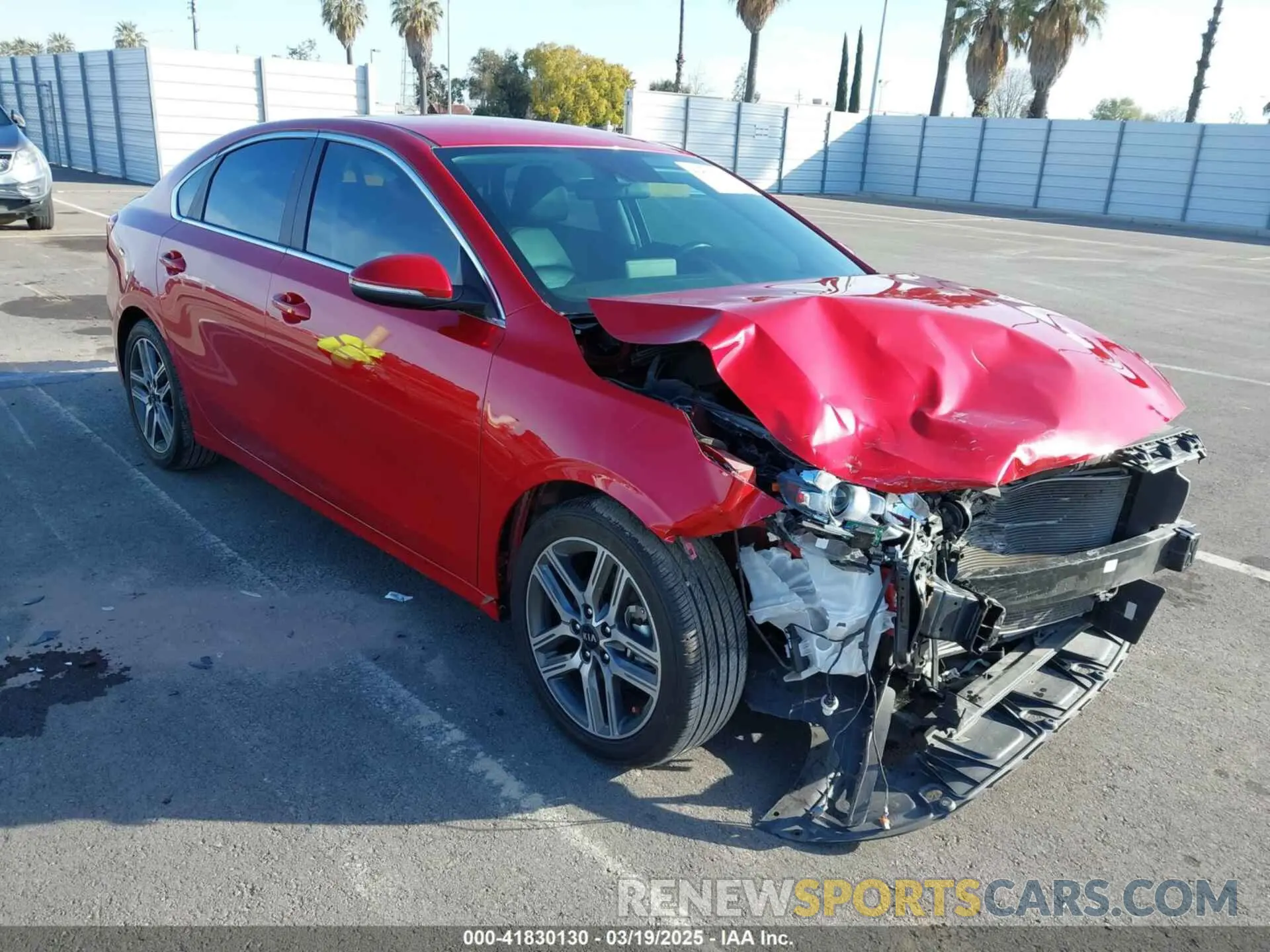 1 fotografías del automóvil dañado 3KPF54AD8LE254619 KIA FORTE 2020