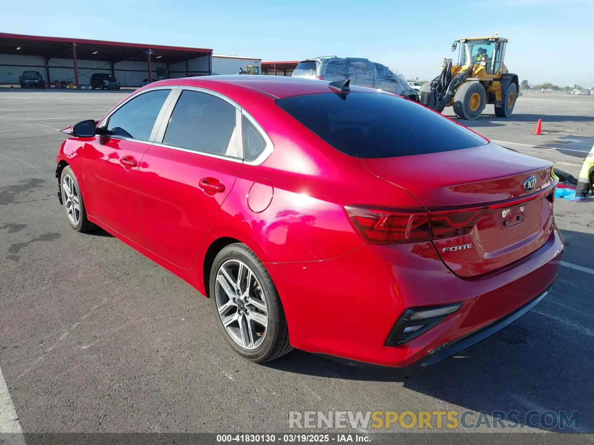 3 fotografías del automóvil dañado 3KPF54AD8LE254619 KIA FORTE 2020