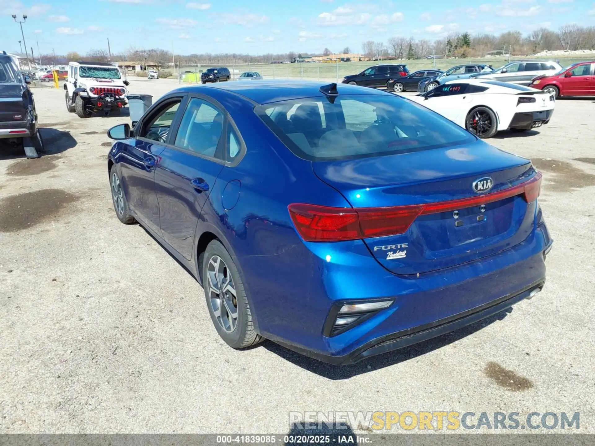 3 fotografías del automóvil dañado 3KPF24AD0ME264586 KIA FORTE 2021