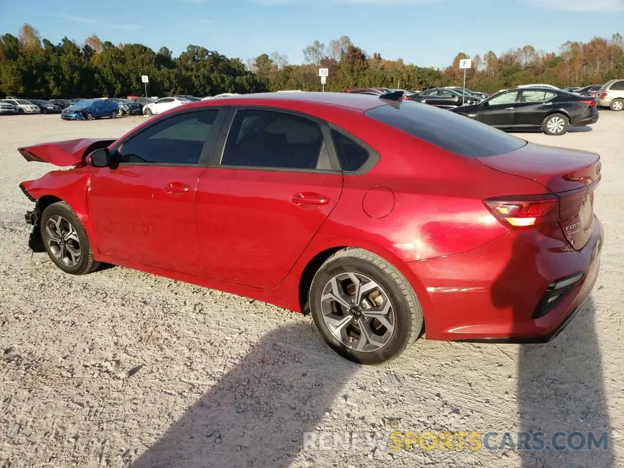 2 fotografías del automóvil dañado 3KPF24AD0ME309221 KIA FORTE 2021