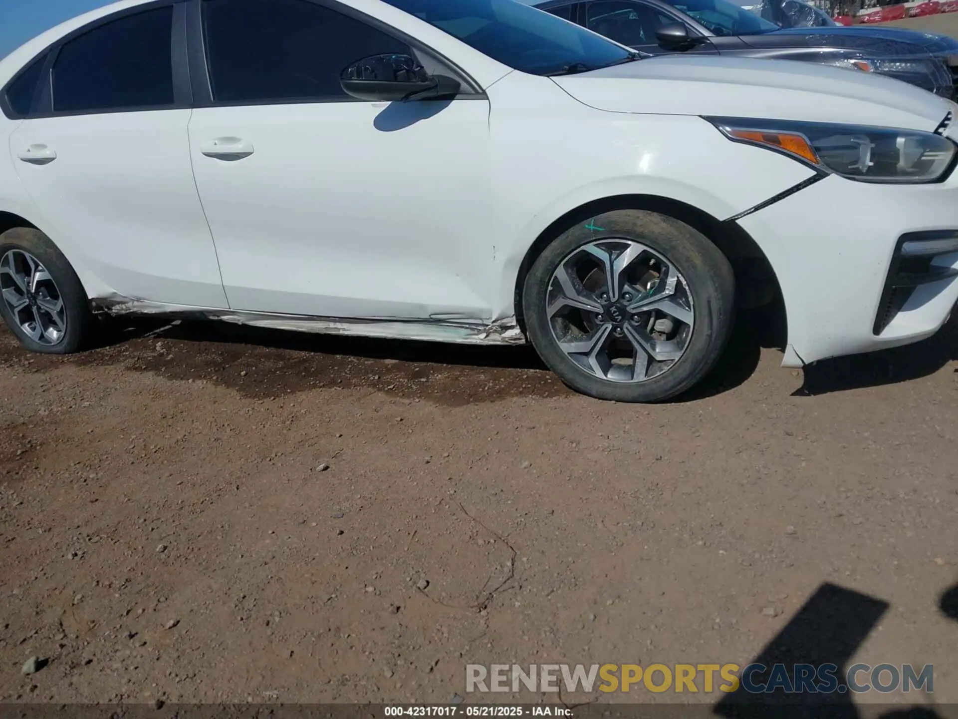 6 fotografías del automóvil dañado 3KPF24AD0ME322812 KIA FORTE 2021