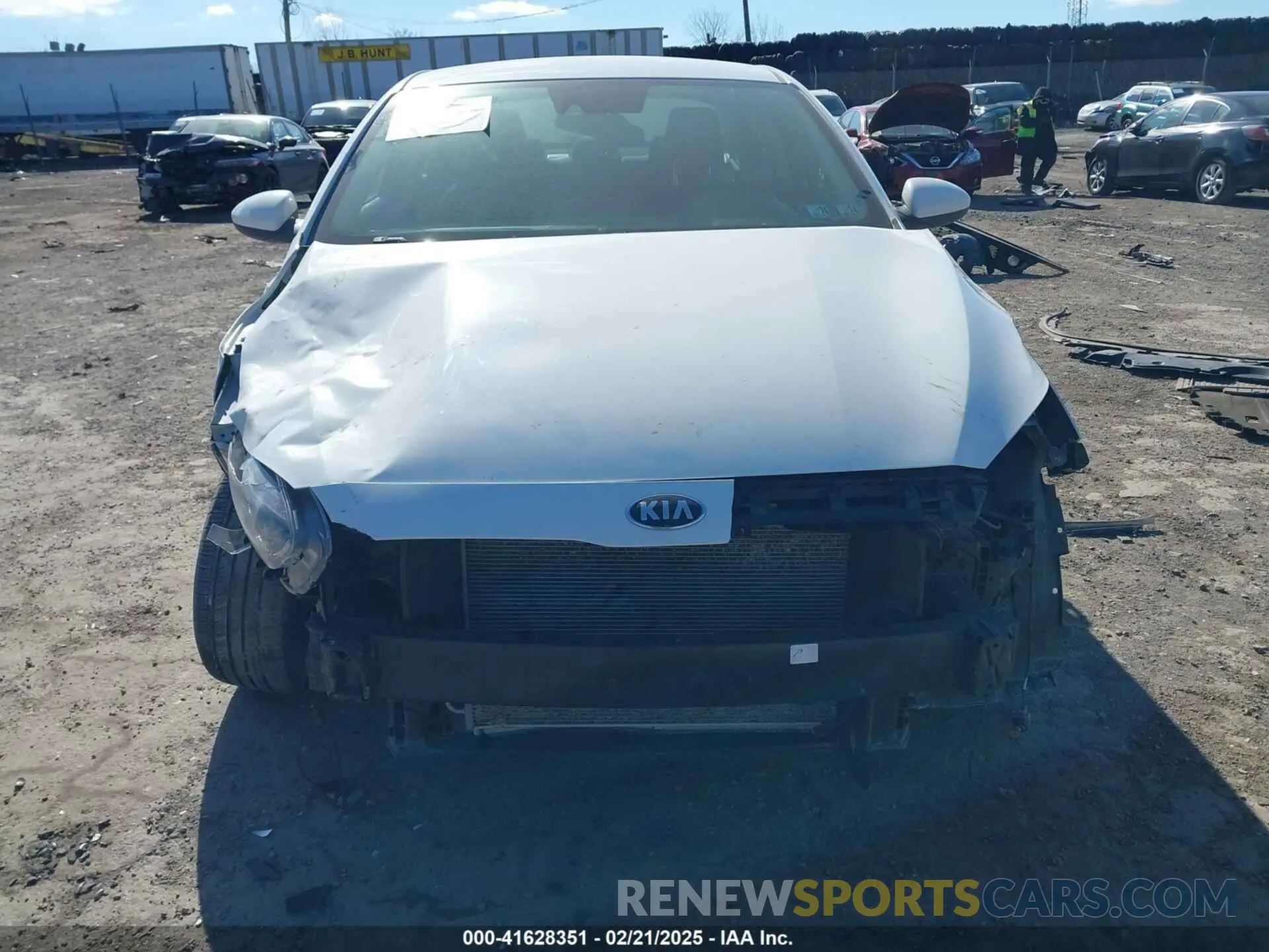 12 fotografías del automóvil dañado 3KPF24AD0ME325838 KIA FORTE 2021