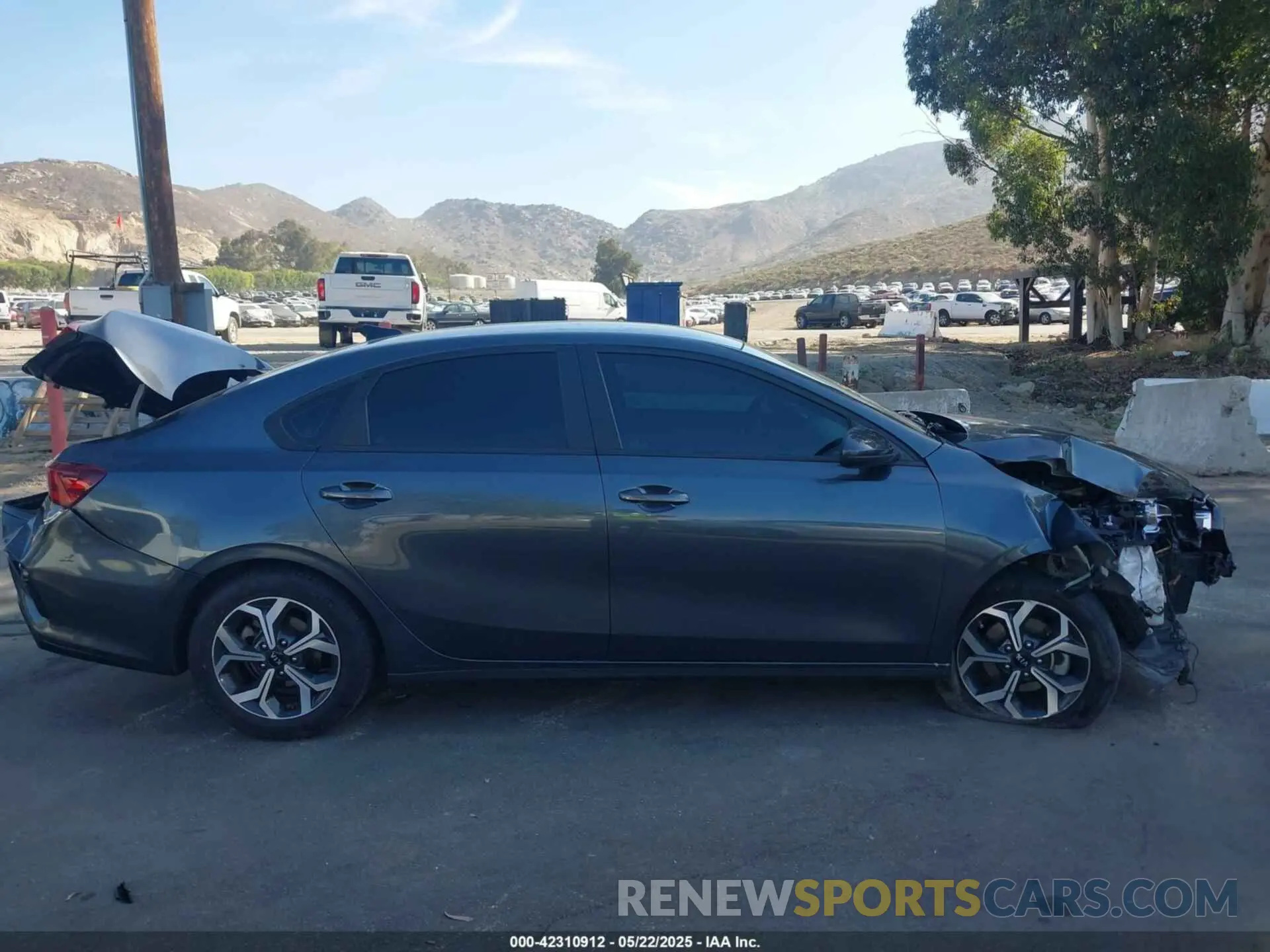 13 fotografías del automóvil dañado 3KPF24AD0ME329971 KIA FORTE 2021