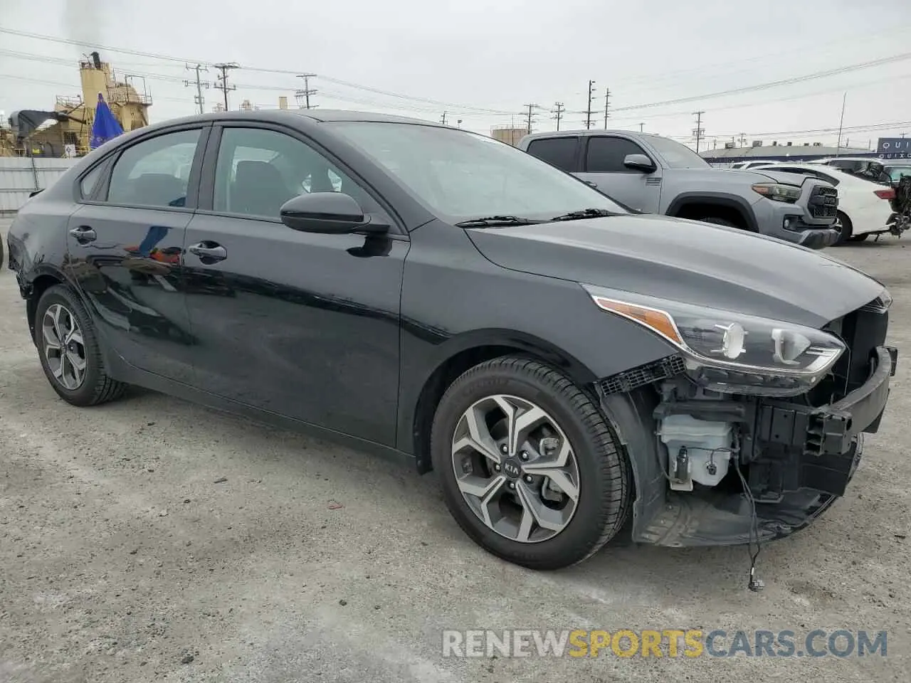 4 fotografías del automóvil dañado 3KPF24AD0ME332434 KIA FORTE 2021