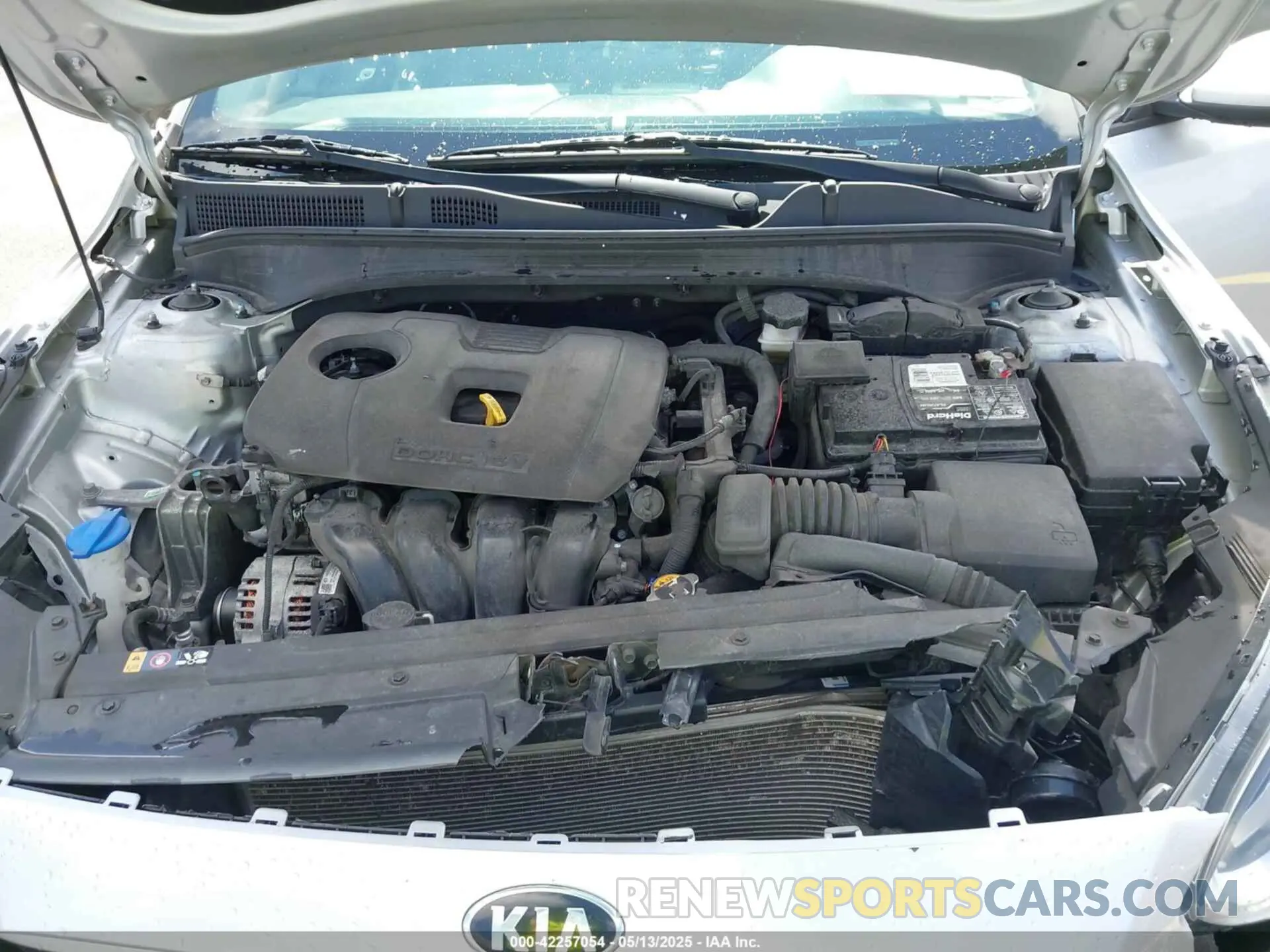10 fotografías del automóvil dañado 3KPF24AD0ME334880 KIA FORTE 2021