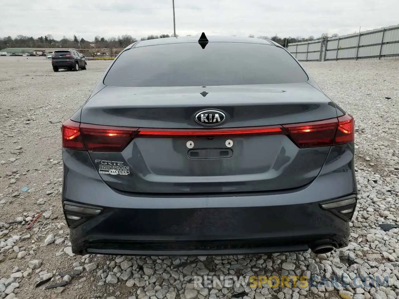 6 fotografías del automóvil dañado 3KPF24AD0ME358256 KIA FORTE 2021