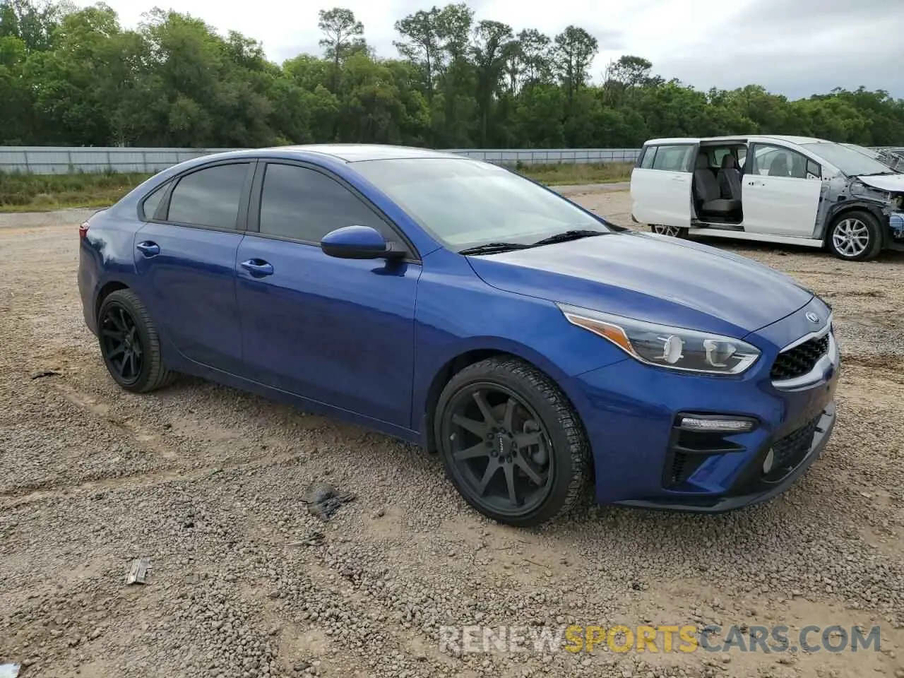 4 fotografías del automóvil dañado 3KPF24AD0ME360167 KIA FORTE 2021
