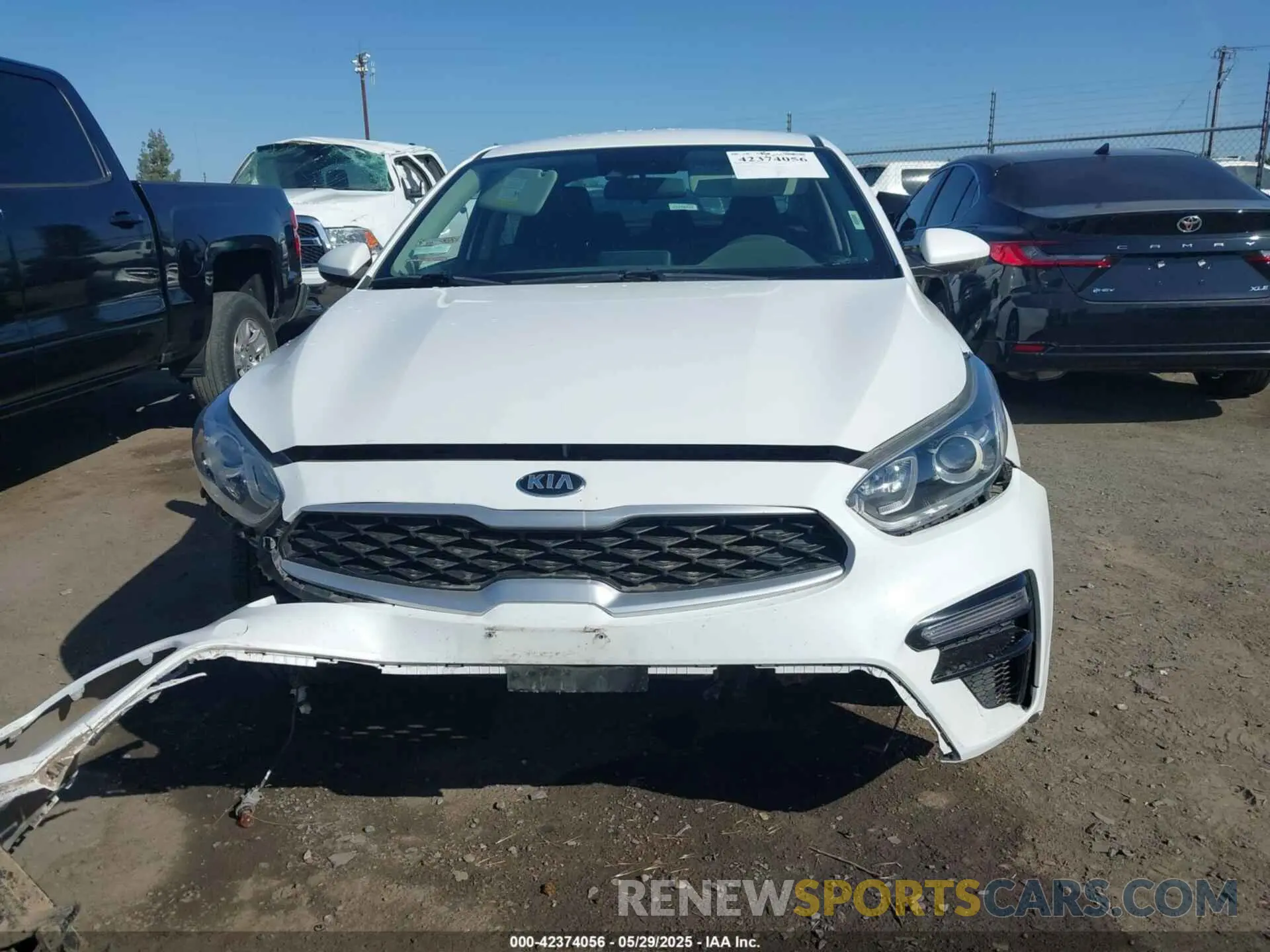 11 fotografías del automóvil dañado 3KPF24AD0ME369385 KIA FORTE 2021