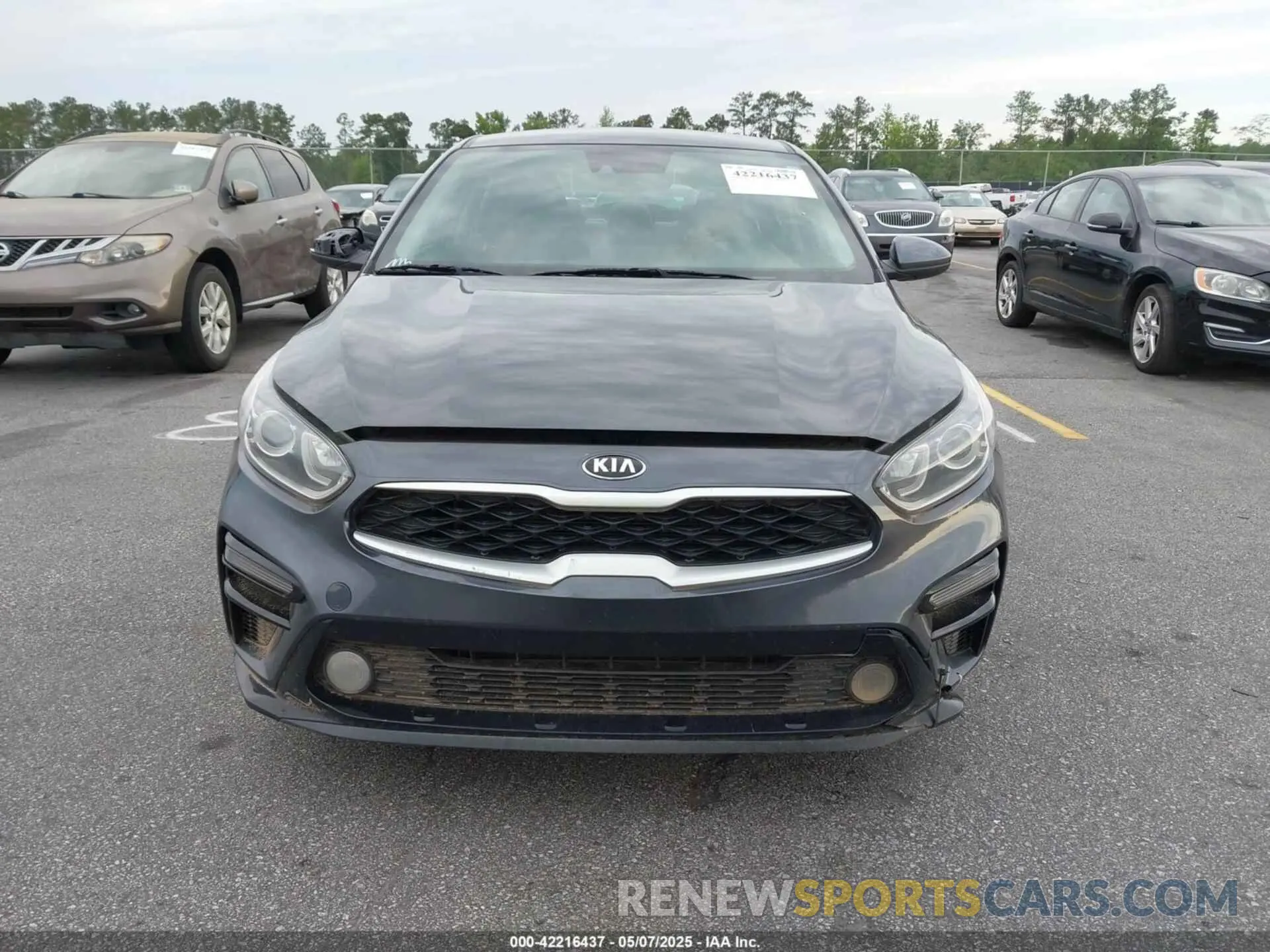 12 fotografías del automóvil dañado 3KPF24AD1ME346570 KIA FORTE 2021