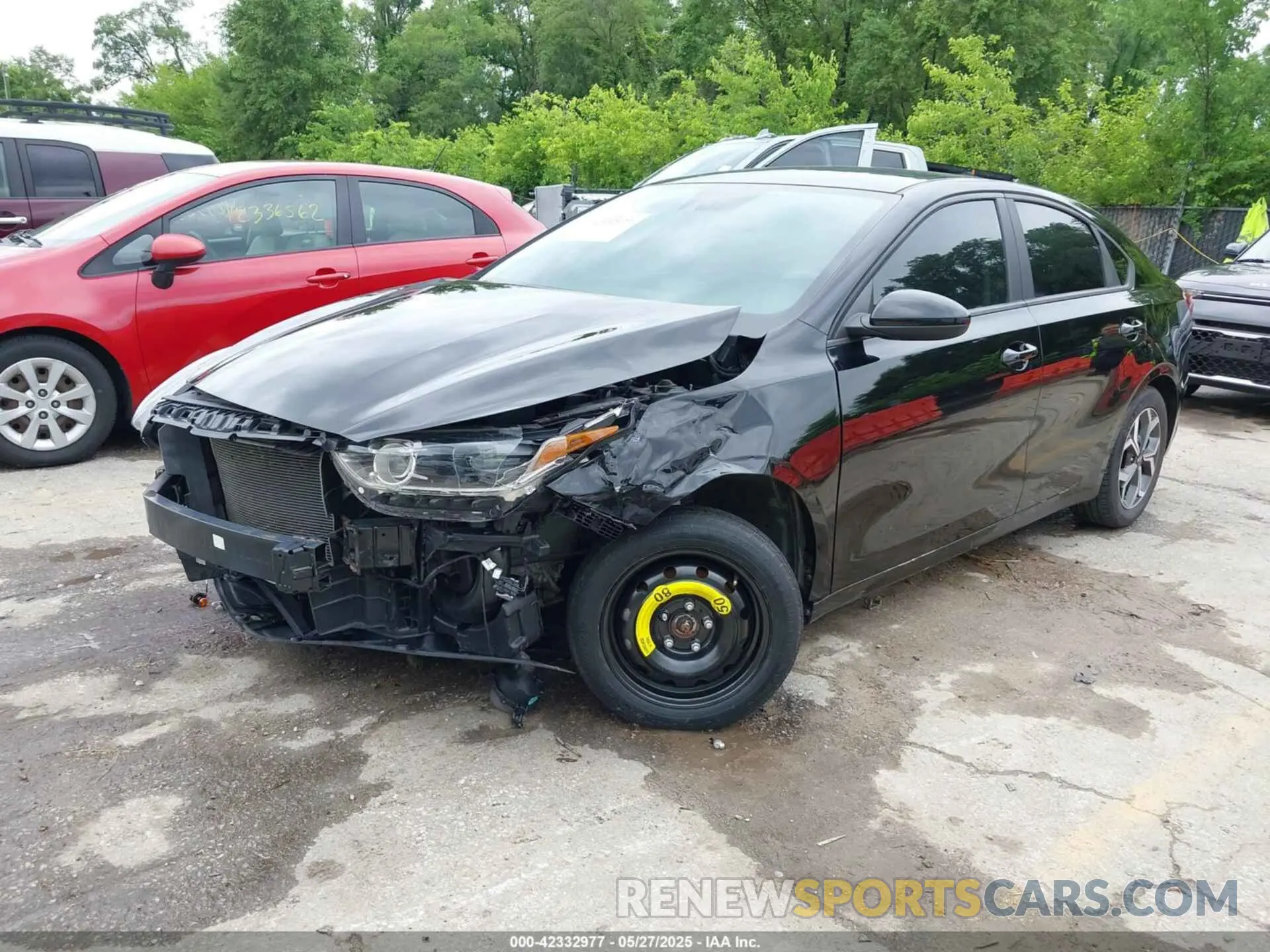 2 fotografías del automóvil dañado 3KPF24AD1ME360971 KIA FORTE 2021
