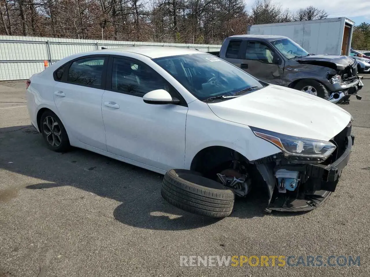 4 fotografías del automóvil dañado 3KPF24AD1ME368911 KIA FORTE 2021