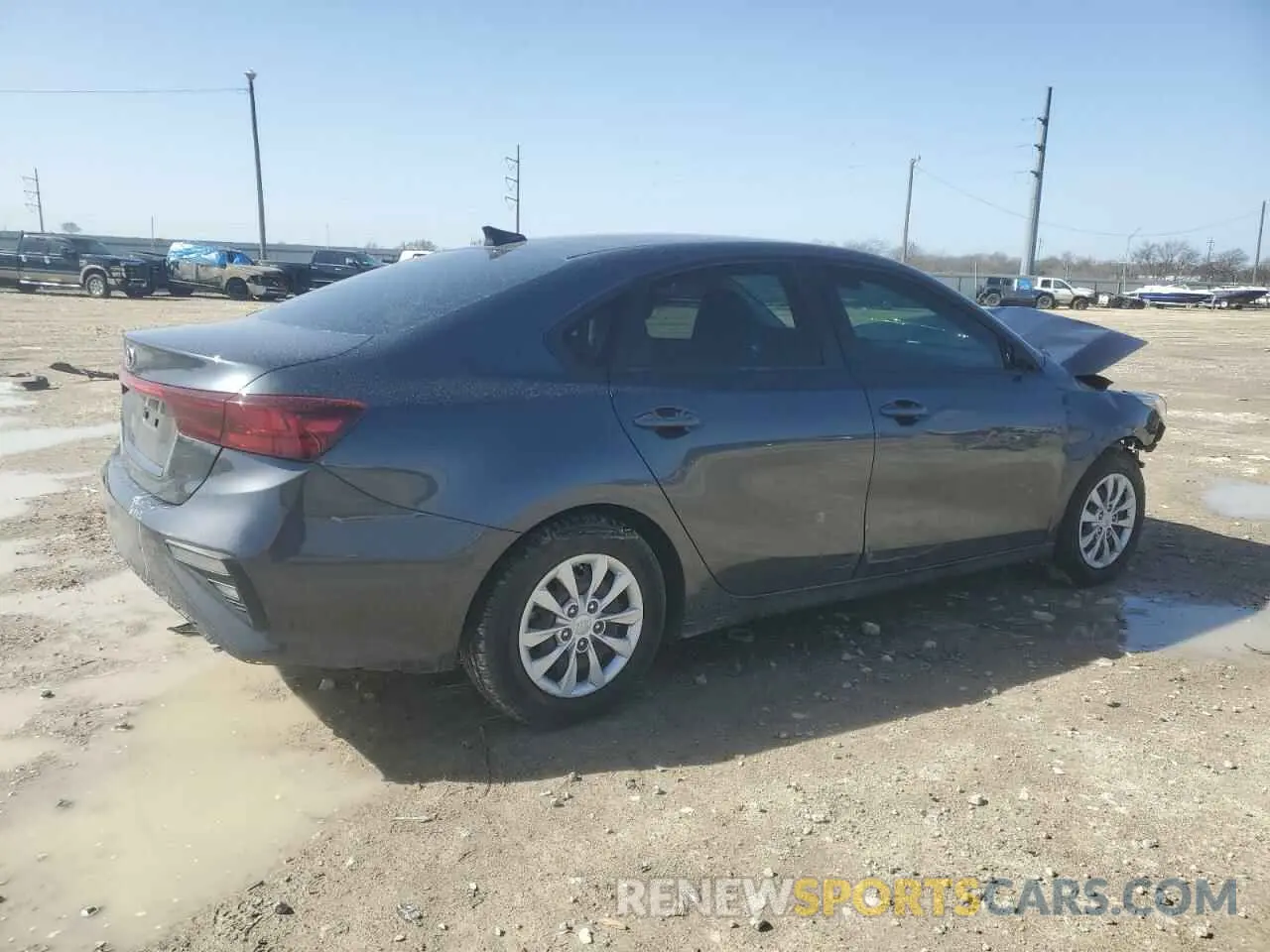 3 fotografías del automóvil dañado 3KPF24AD1ME407349 KIA FORTE 2021